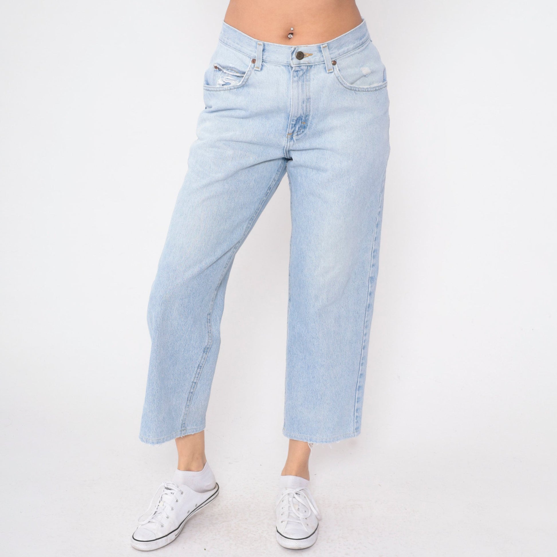 90s Lee High Waisted Mom Jeans Light Wash Cropped Straight Leg Medium