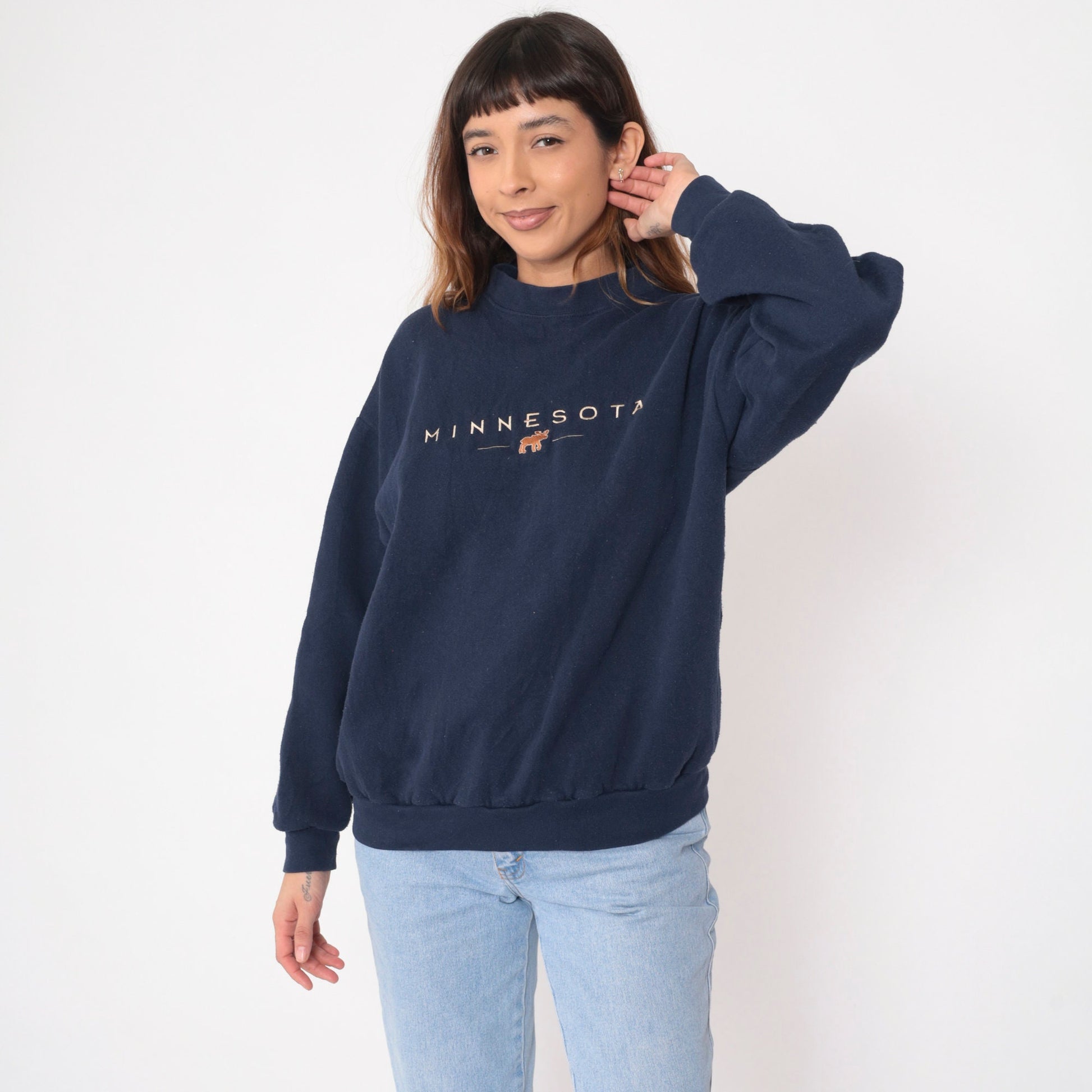 90s Minnesota Moose Embroidered Navy Sweatshirt Crewneck Pullover Large L