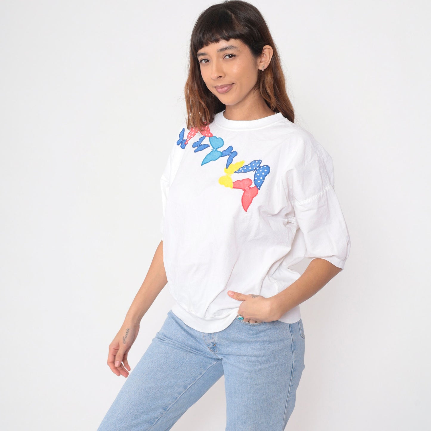 90s Butterfly Applique White Cotton T-Shirt Short Sleeve Banded Hem Large L