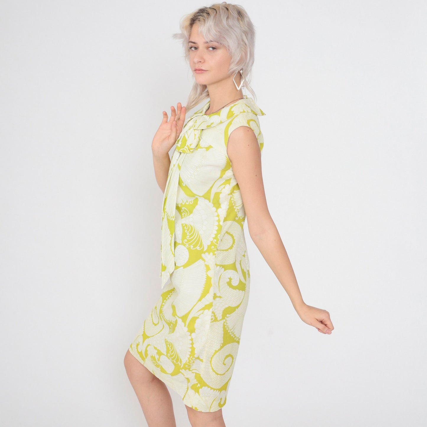 60s Mod Mini Dress Green Floral Tie Neck Sleeveless Shift Extra Small