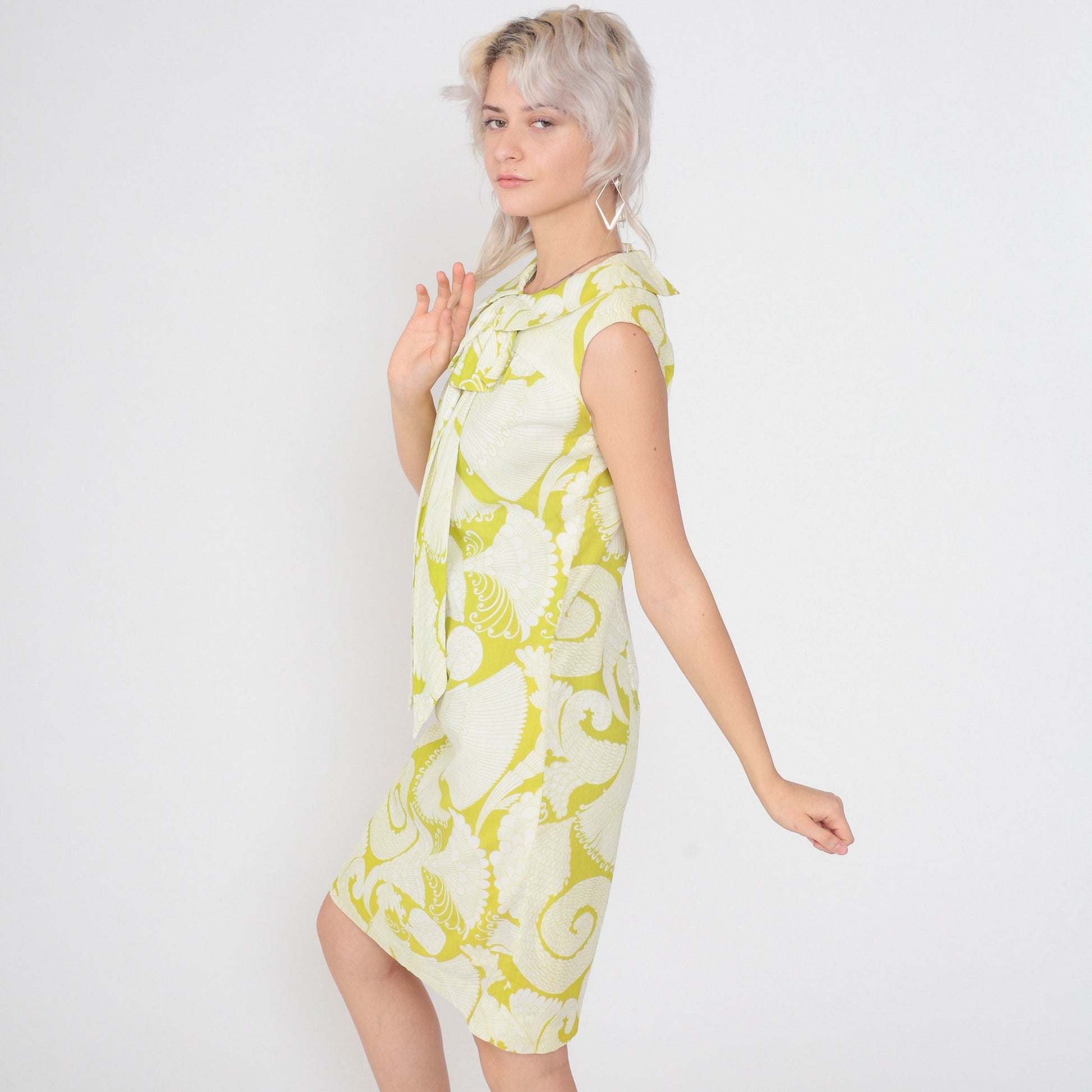 60s Mod Mini Dress Green Floral Tie Neck Sleeveless Shift Extra Small