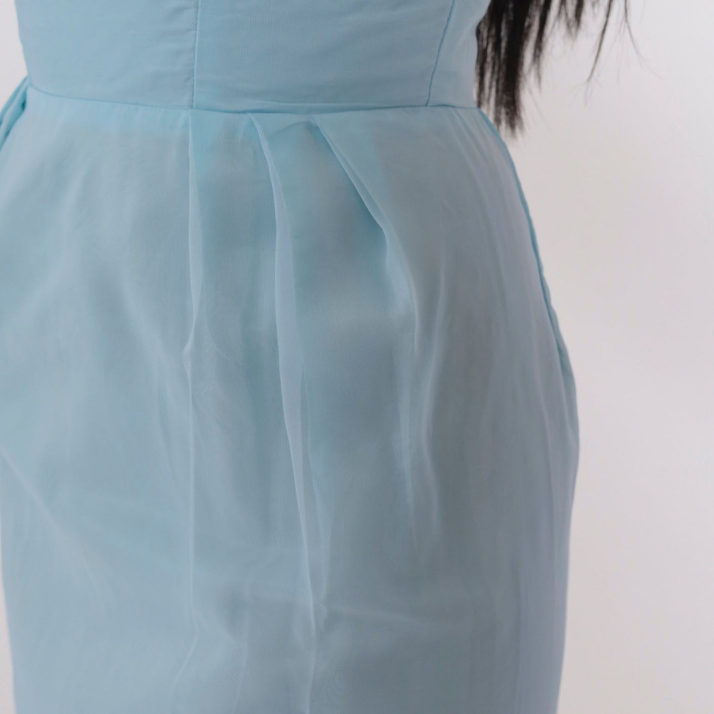 60s Baby Blue Scalloped Neckline Sheath Dress Cap Sleeve Knee Length Extra Small