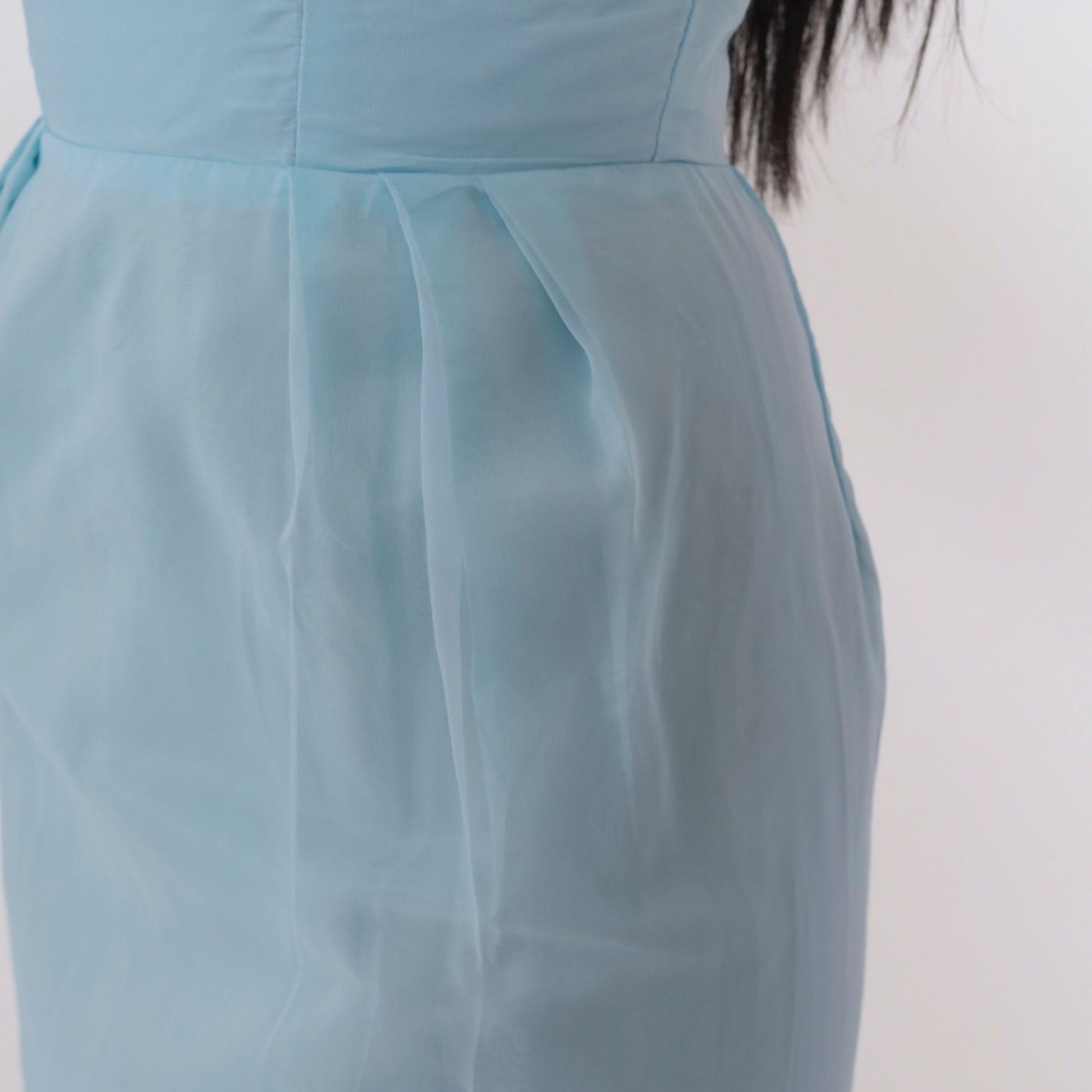 60s Baby Blue Scalloped Neckline Sheath Dress Cap Sleeve Knee Length Extra Small