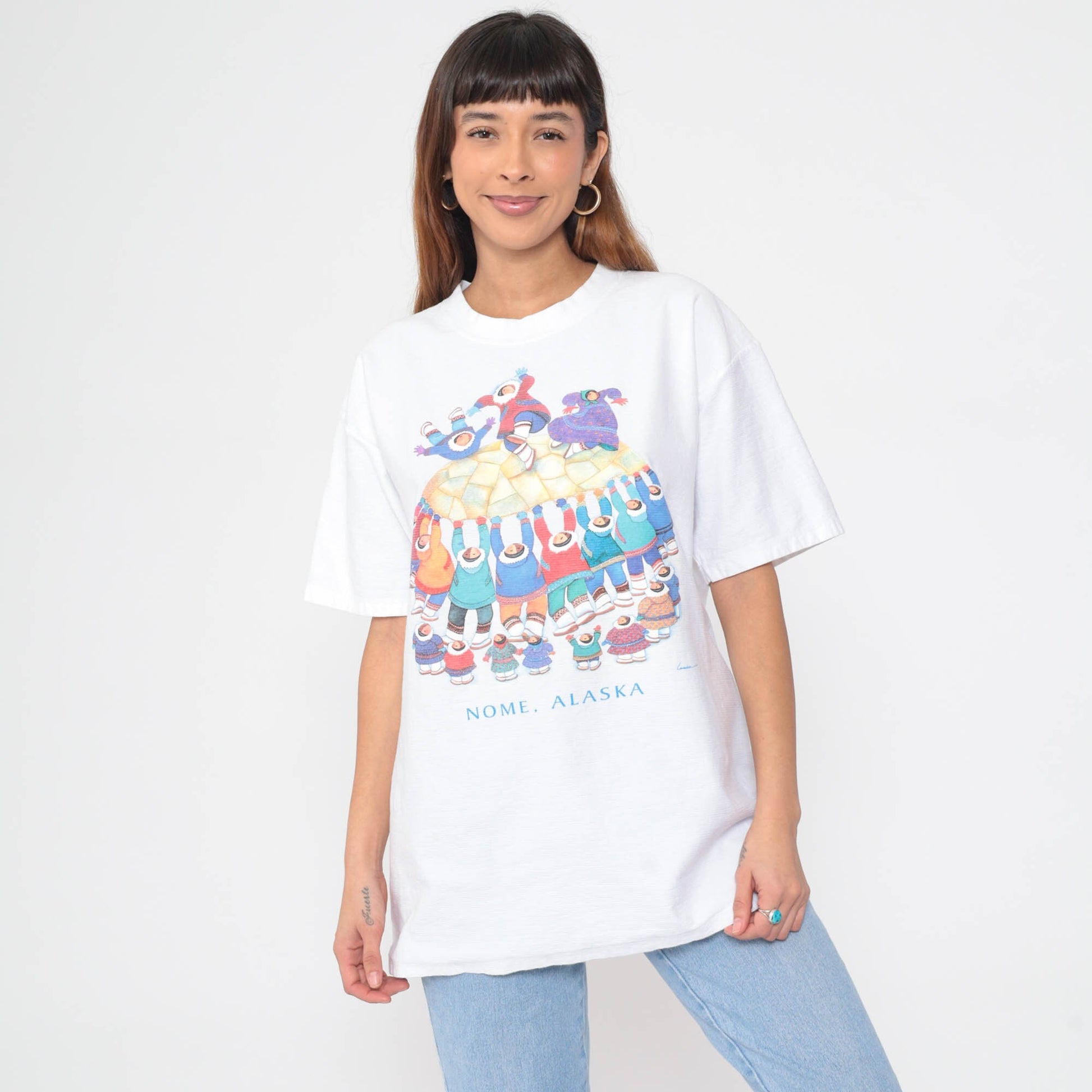 90s Nome Alaska Graphic T-Shirt Inuit Parachute Game White Glitter Extra Large