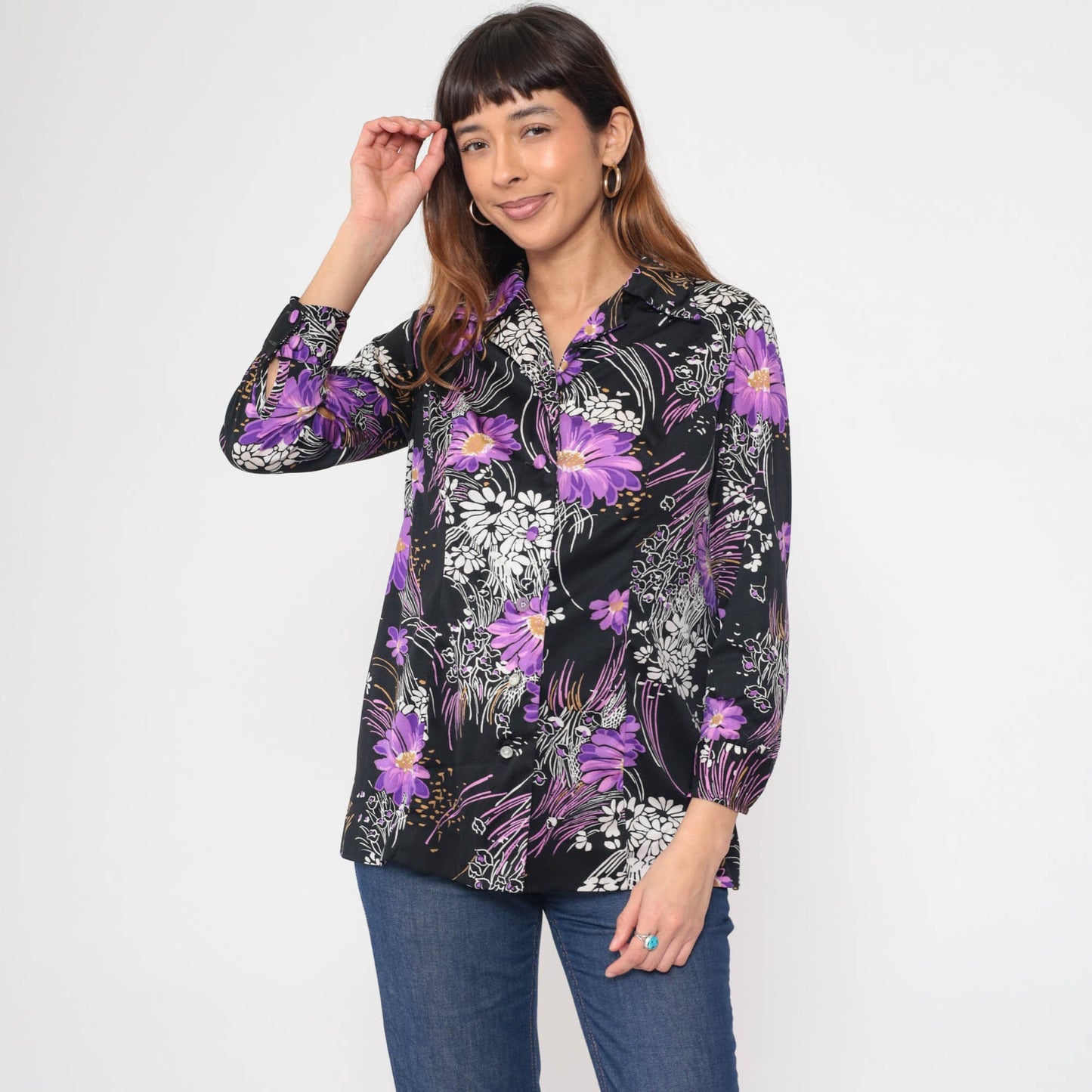 70s Floral Button-Up Blouse Black Purple Flower Print Dagger Collar Medium