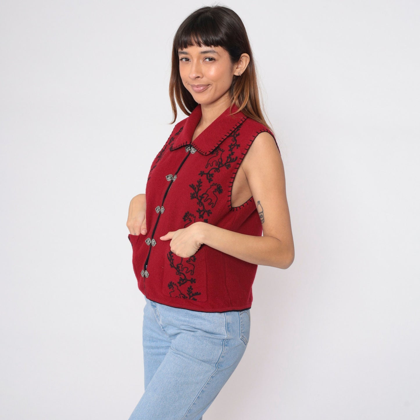 90s Woolrich Moose Wool Vest Red Black Soutache Silver Clasp Medium M