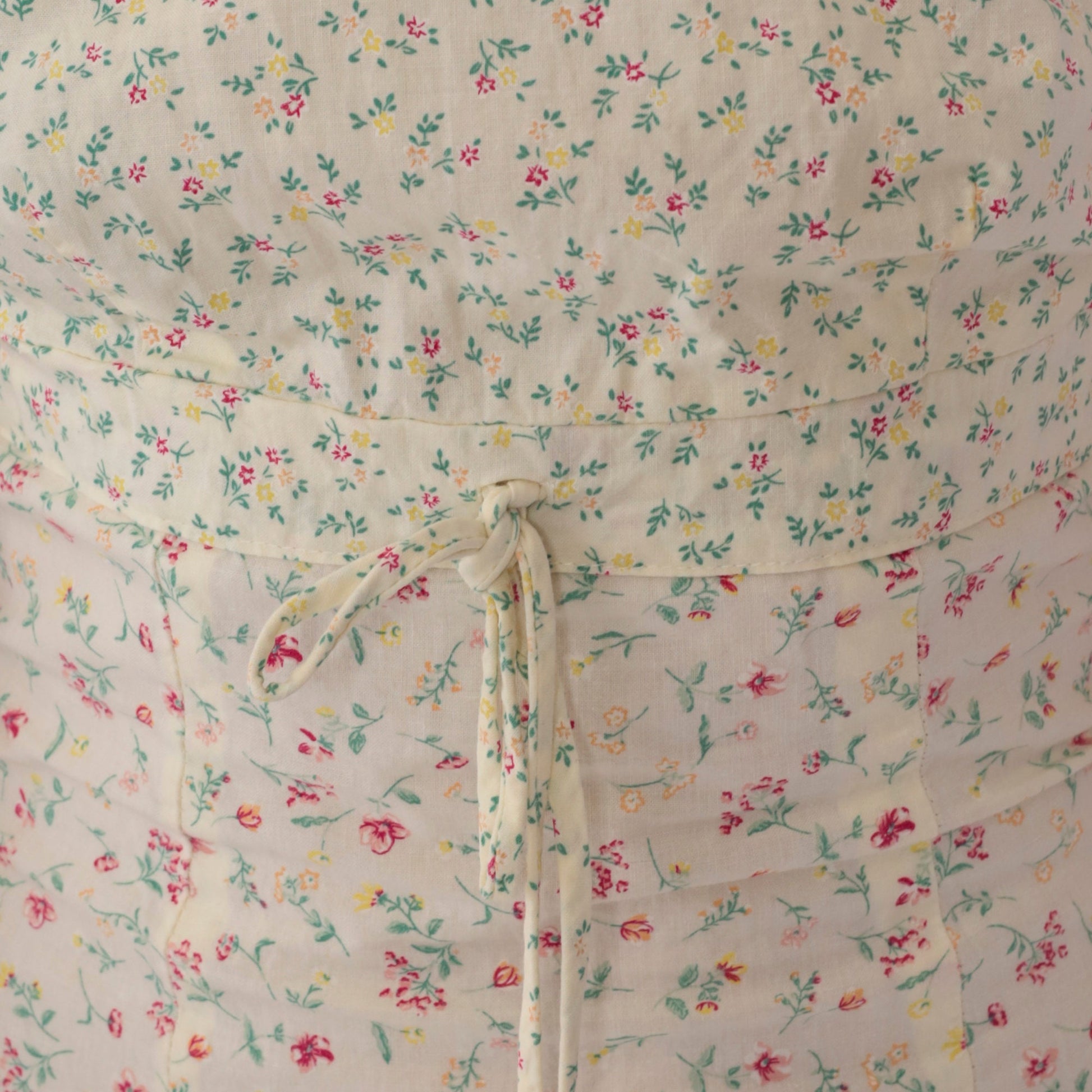 90s City Triangles Floral Mini Dress Pale Yellow Empire Waist Extra Small