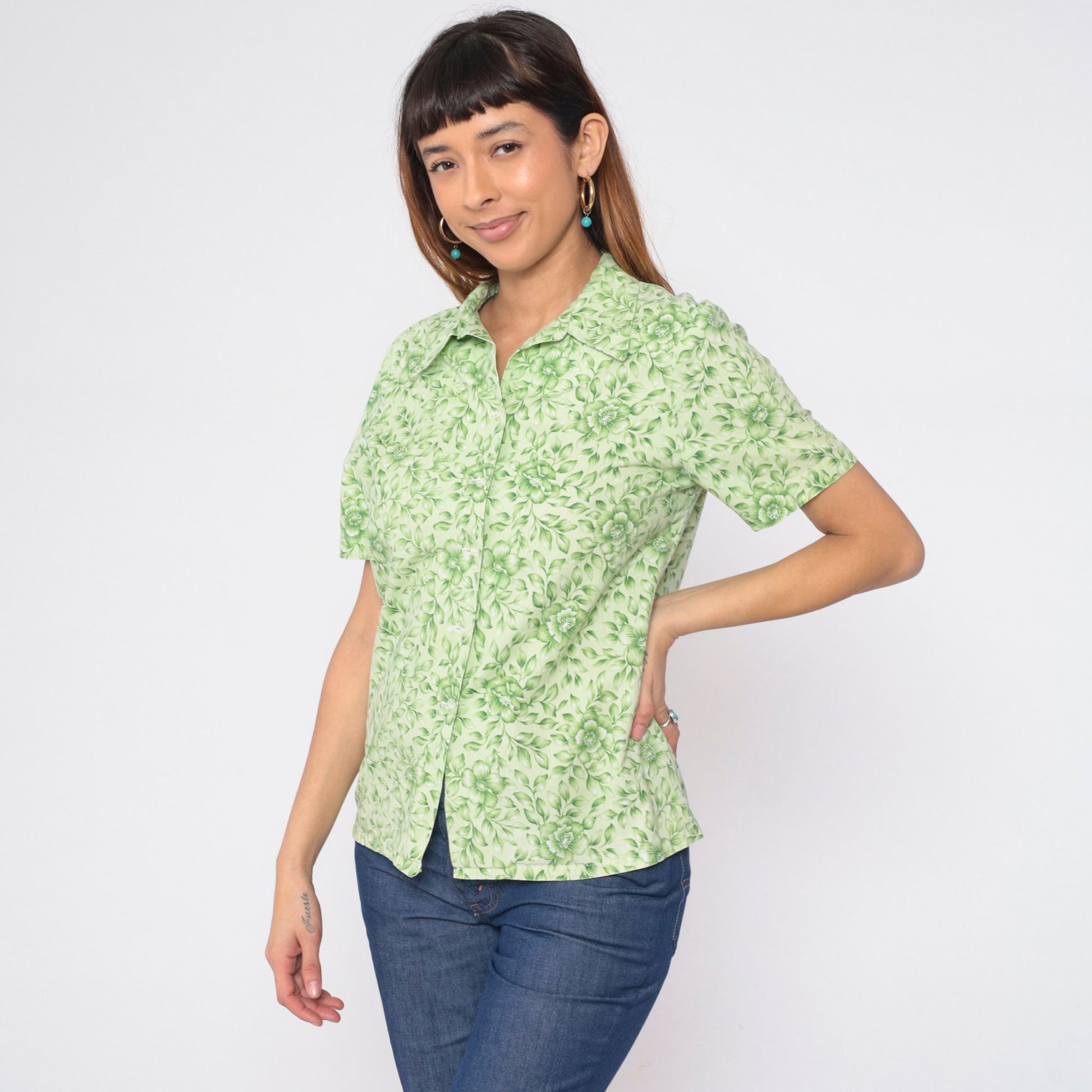 90s Green Floral Button-Up Shirt Short Sleeve Collared Blouse Medium M