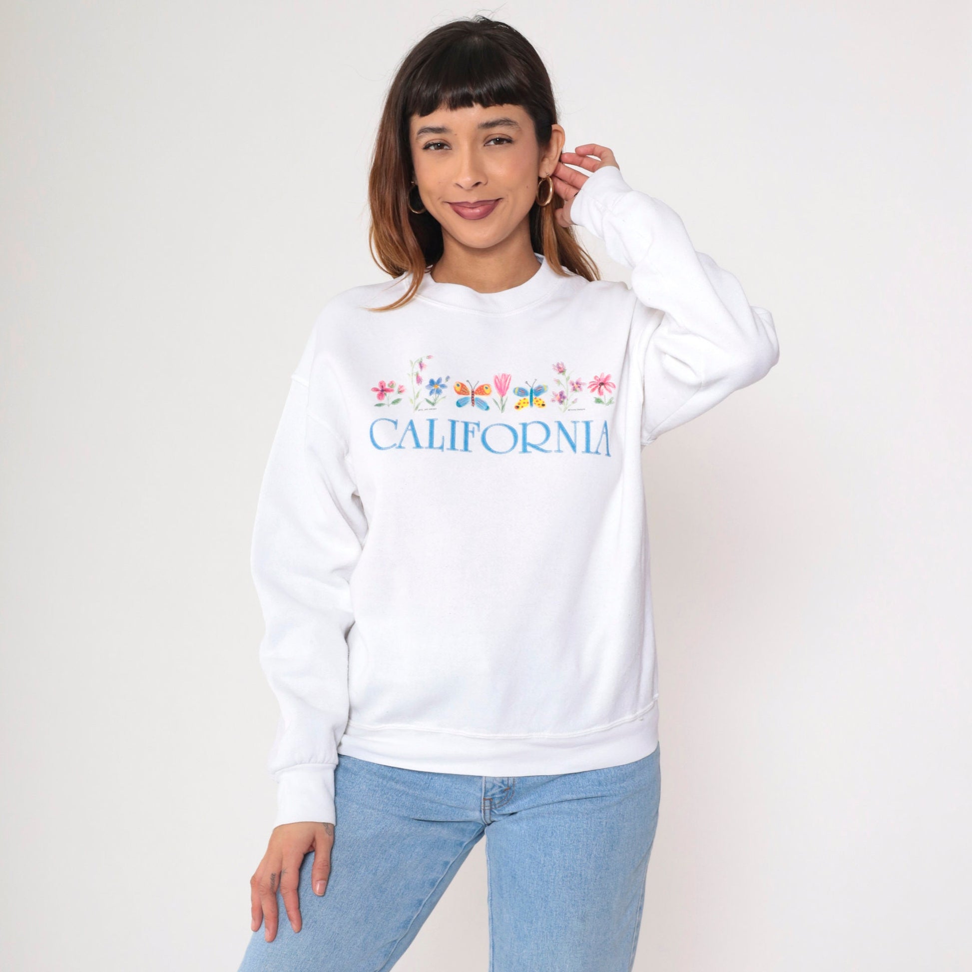 90s California Butterfly Floral Graphic Sweatshirt White Crewneck Small