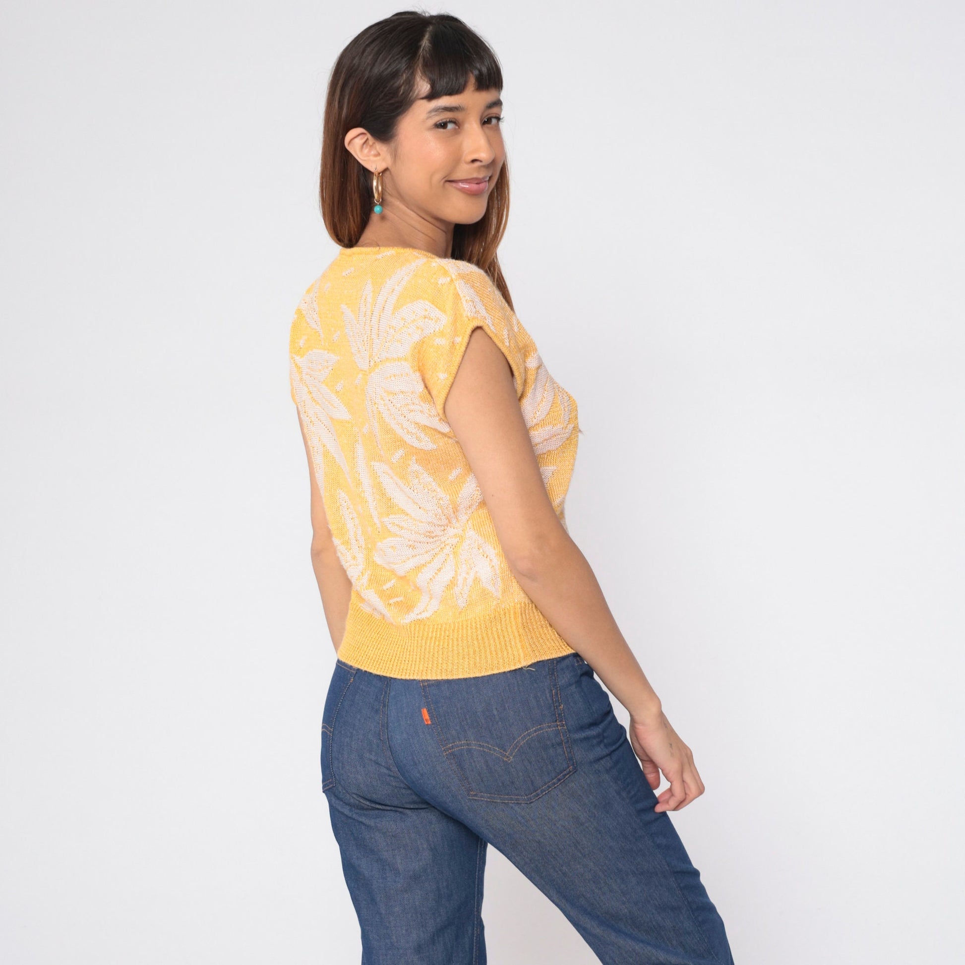 80s The Villager Petites Floral Knit Sweater Yellow Cap Sleeve Small