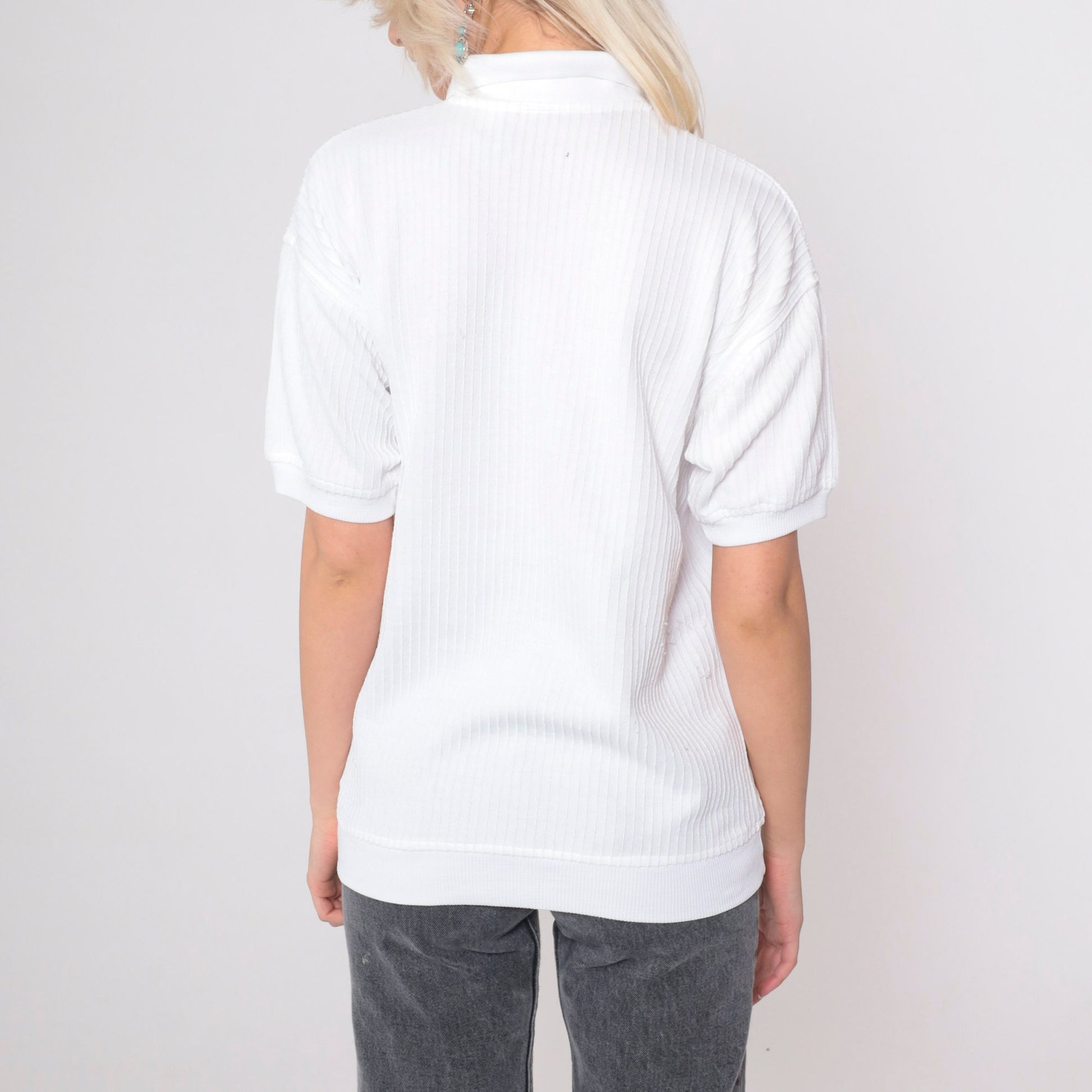 80s White Ribbed Polo Shirt Button Up Chest Pocket Collared Medium
