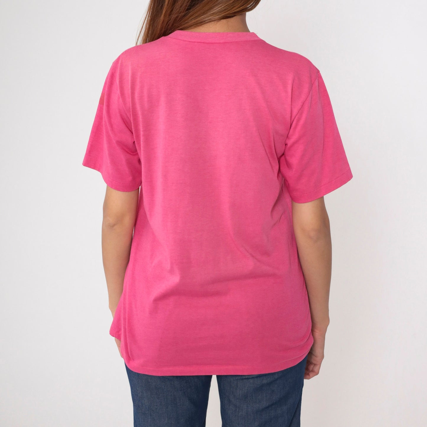 80s Malibu Club Canada Young Life Camp Graphic T-Shirt Pink Medium