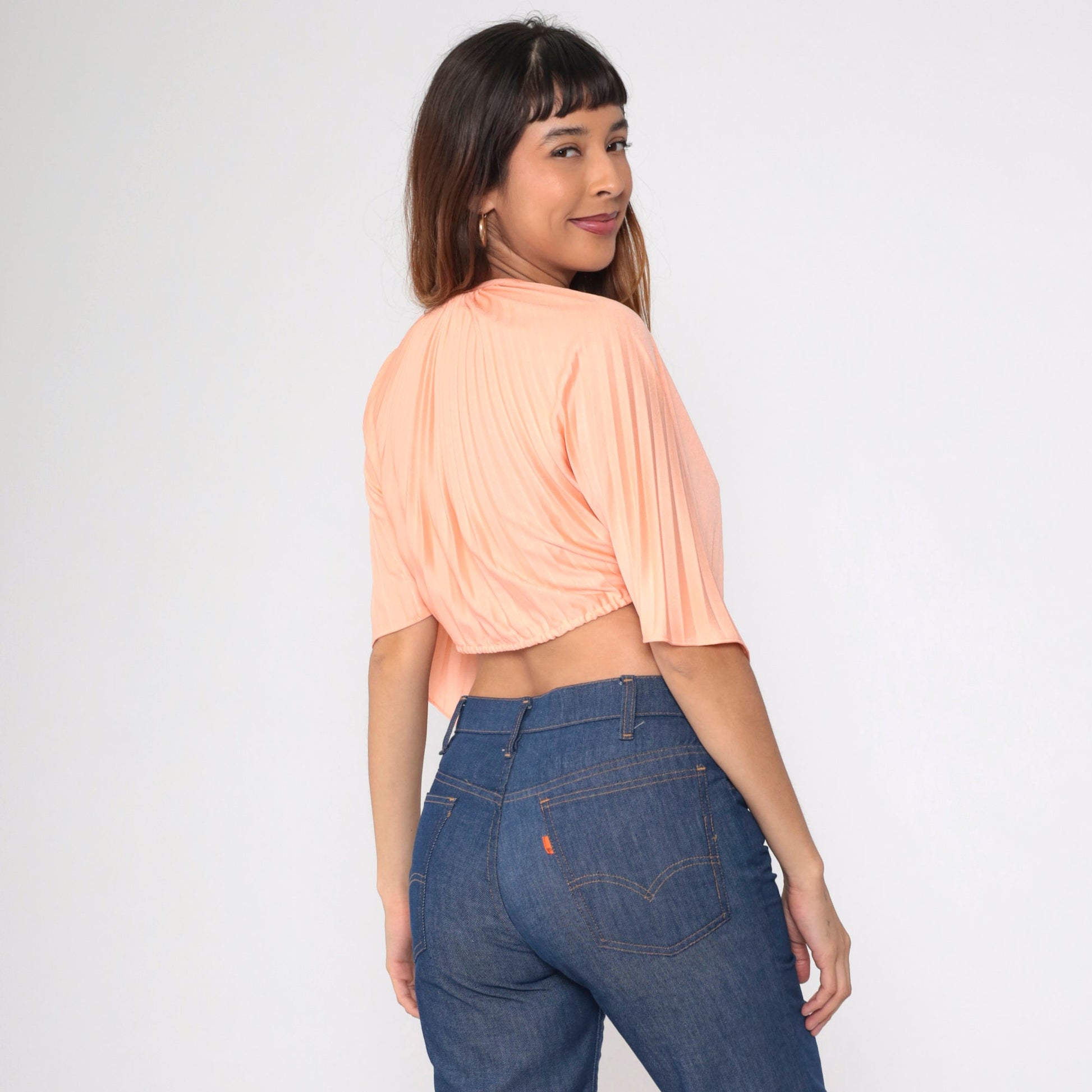 70s Peach Pleated Crop Blouse Wide Sleeve Keyhole Back Small
