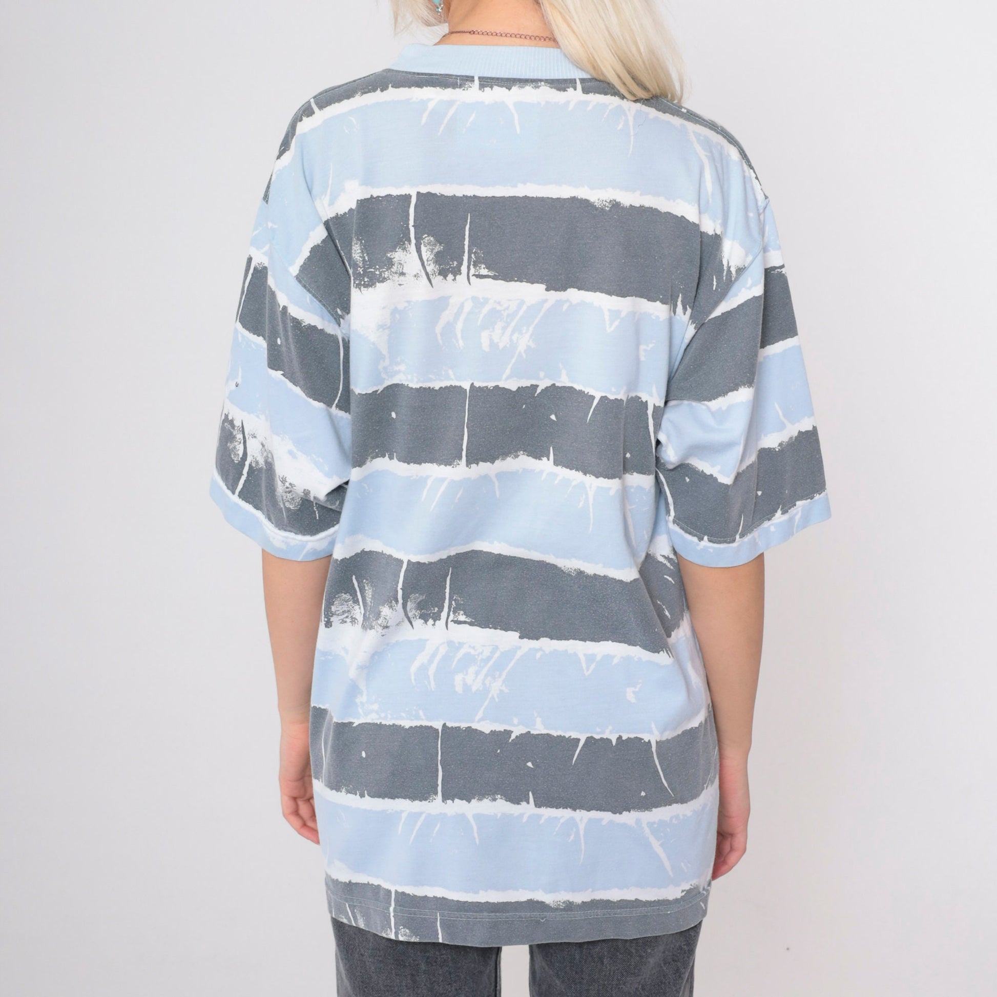 90s Striped T-Shirt Grey Blue White Chest Pocket Painted Print Small