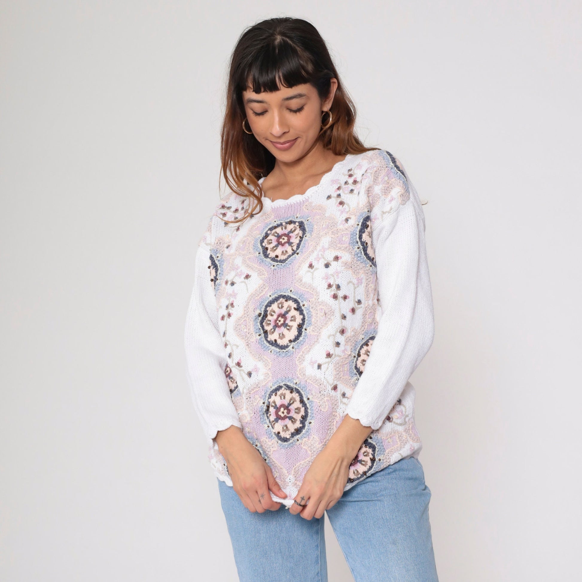 90s Floral Knit Sweater White Embroidered Glitter Scalloped Pullover Small