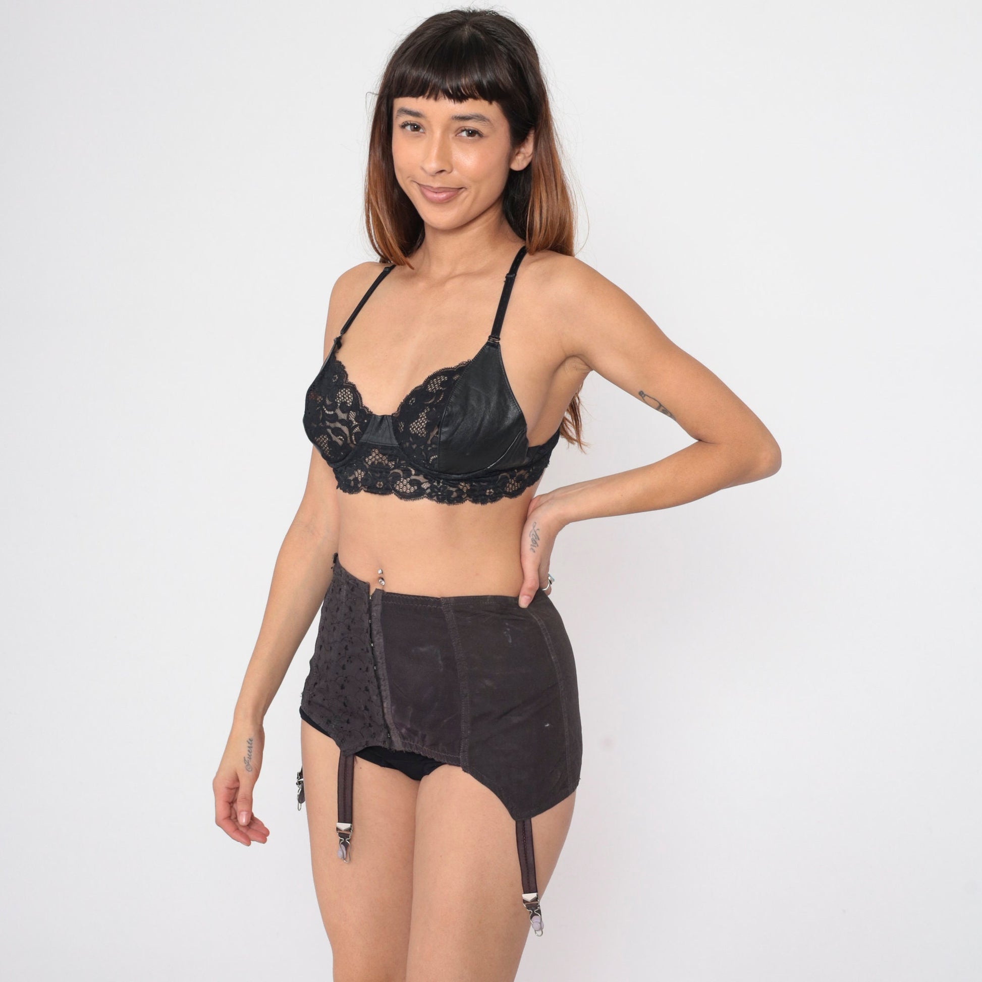 90s Black Leather Underwire Bra Scalloped Lace Sheer 36D