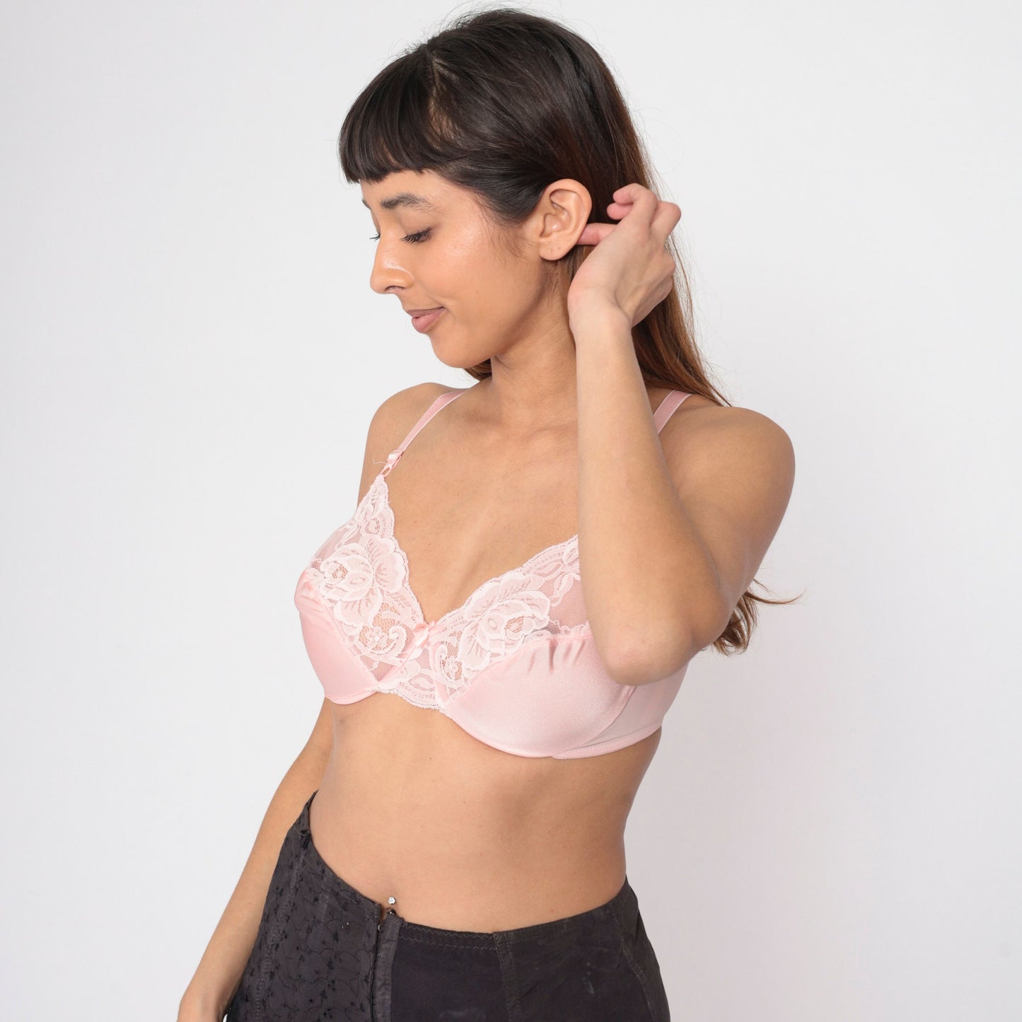 90s Victoria's Secret Baby Pink Lace Underwire Bra 36C