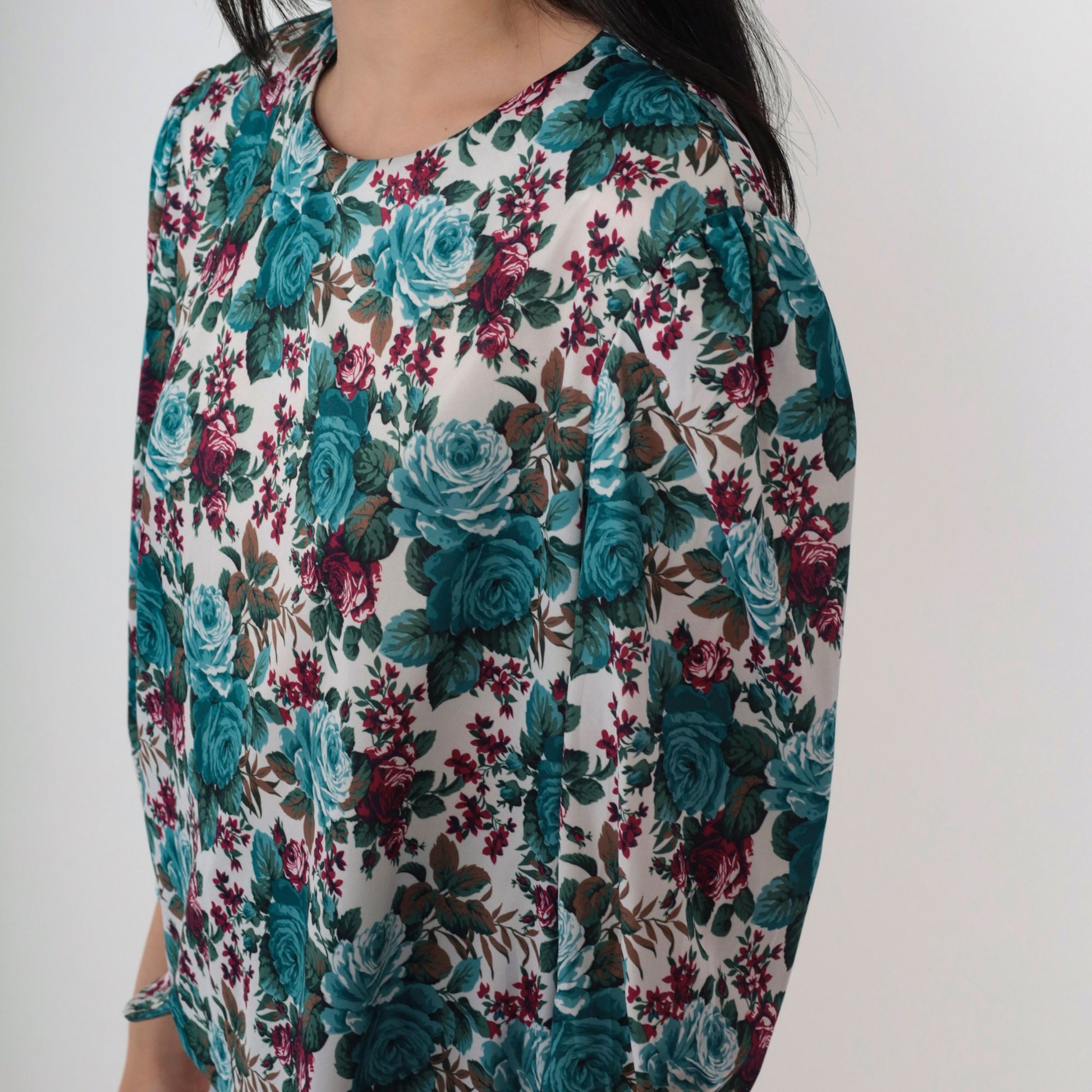 80s Whirlaway Frocks Floral Blouse Puff Sleeve Rose Print Turquoise Medium