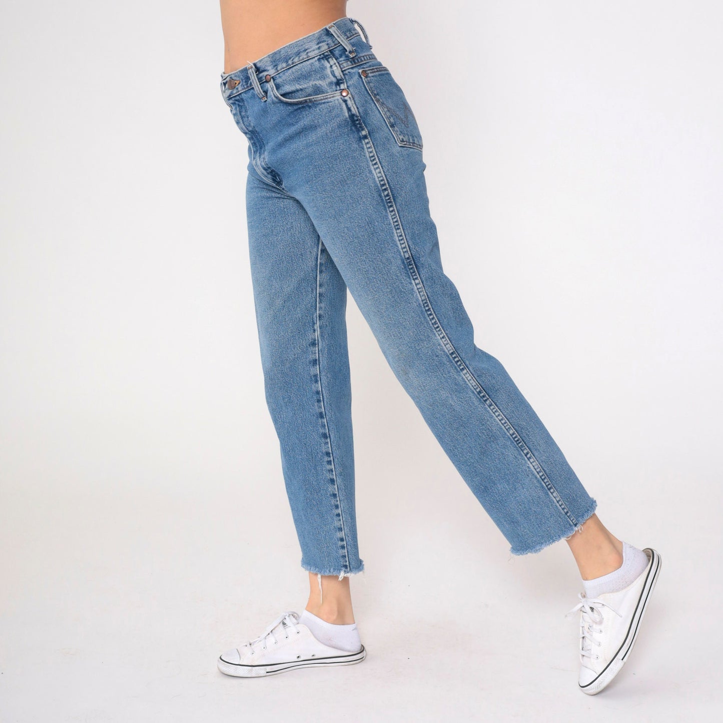 90s Wrangler High Rise Bootcut Jeans Blue Denim Raw Hem Men's 32