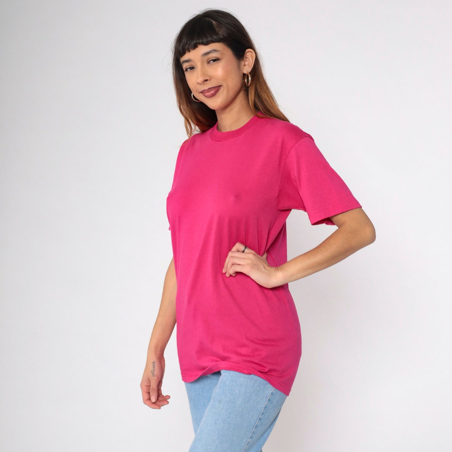 90s Jerzees Hot Pink T-Shirt Short Sleeve Crewneck Small