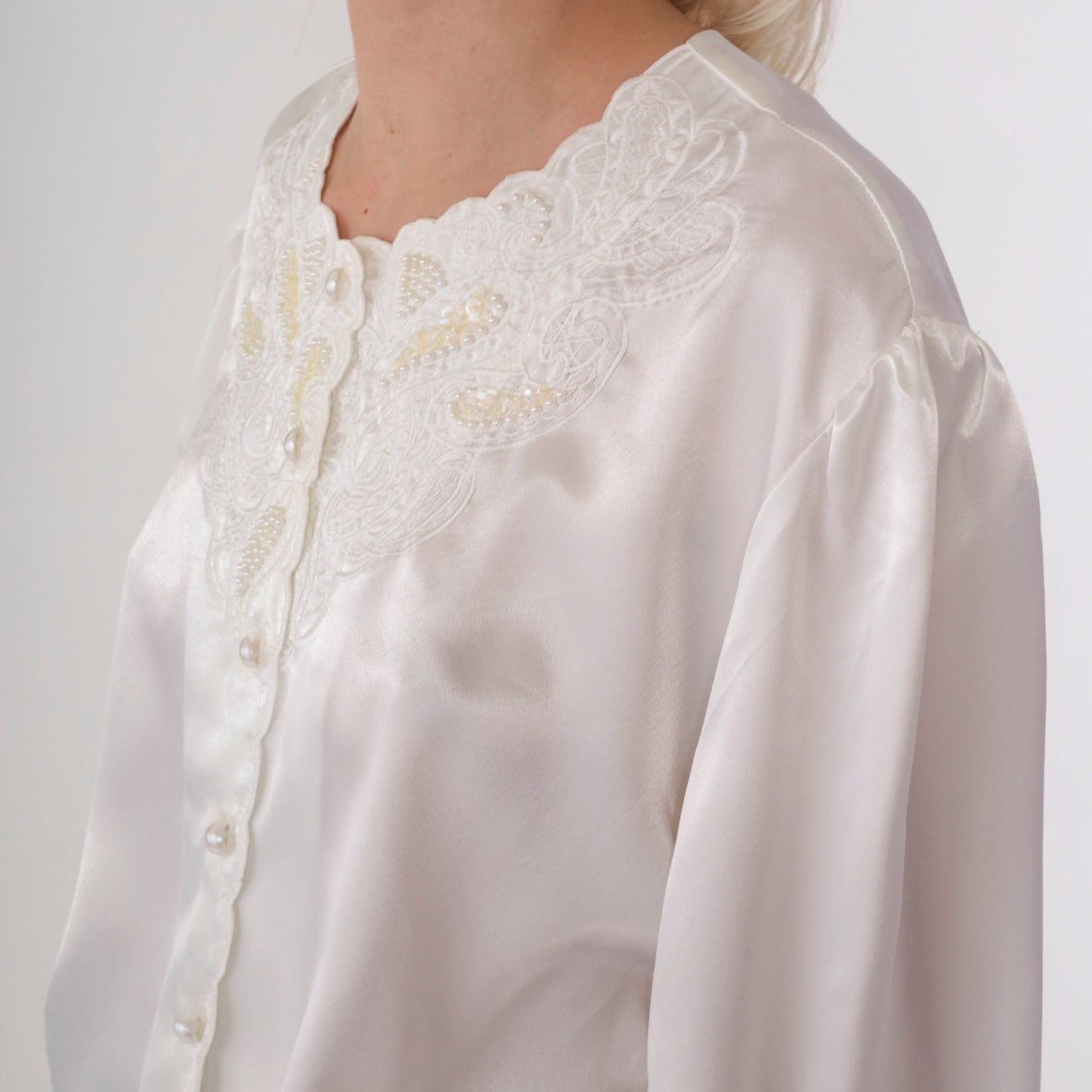 80s Westbound White Satin Blouse Paisley Beaded Sequin Puff Sleeve Large 14