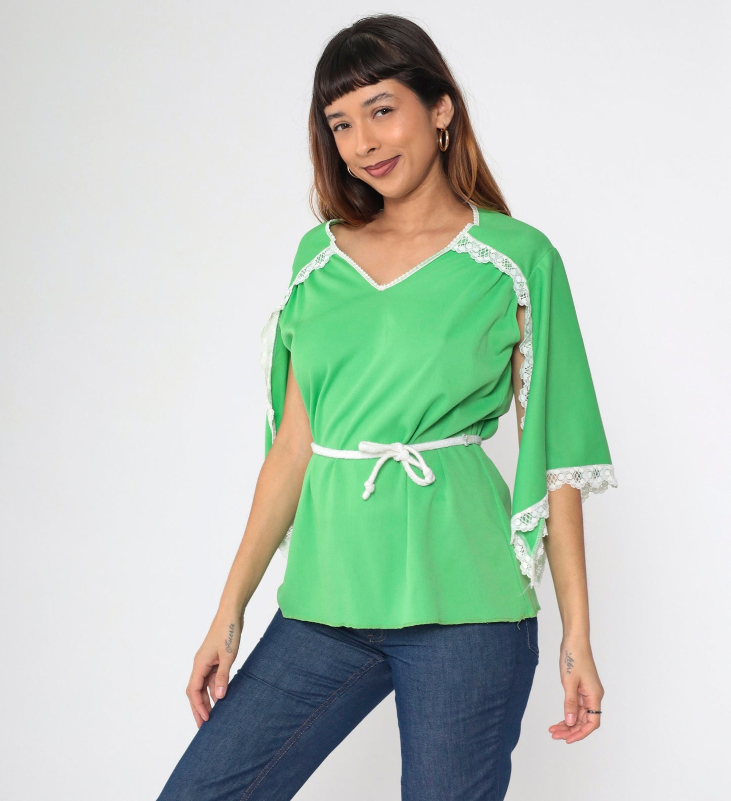 70s Lime Green Angel Sleeve Blouse White Lace Trim Drawstring Medium M