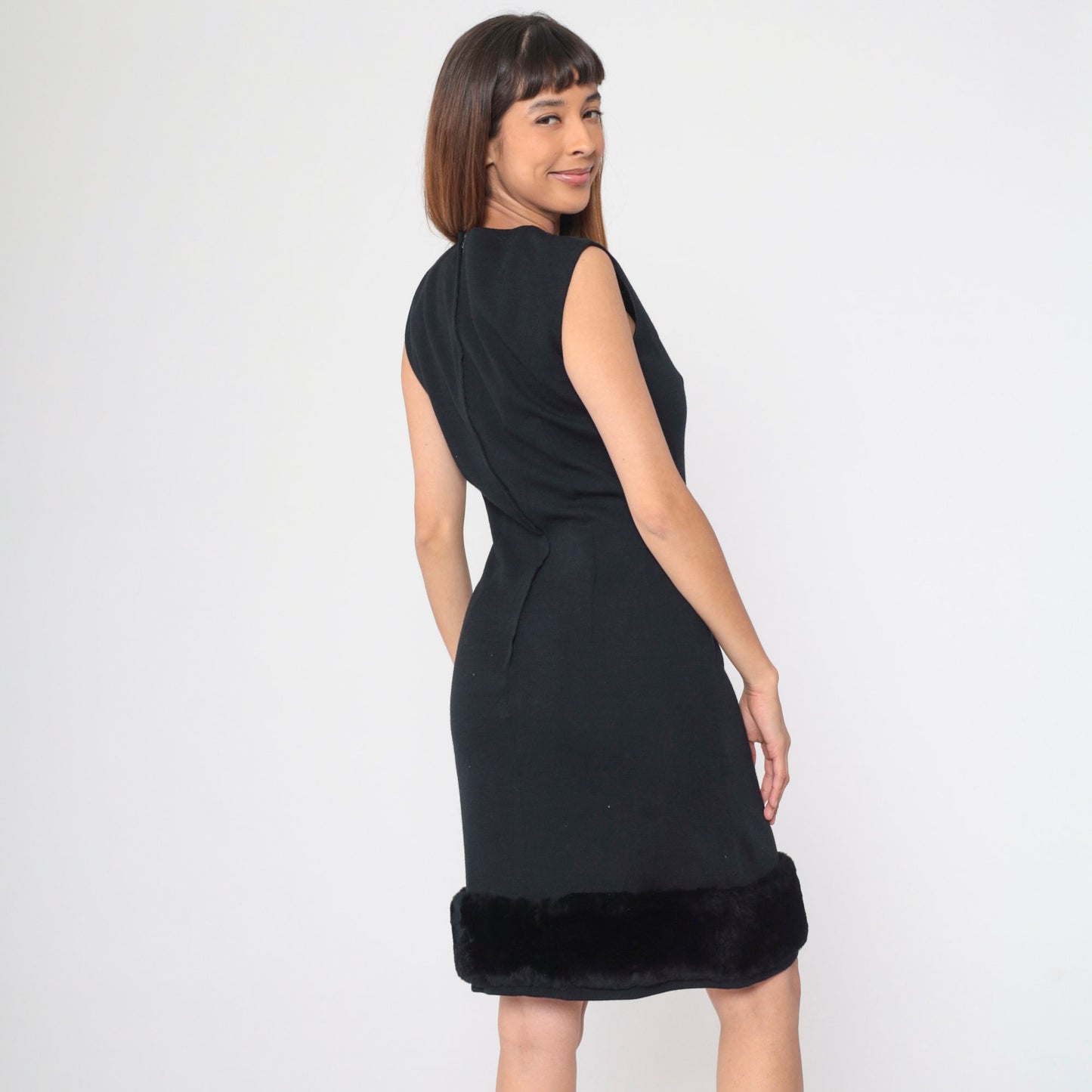 60s Miss Jean Black Wool Shift Dress Faux Fur Trim Mini Sleeveless Small
