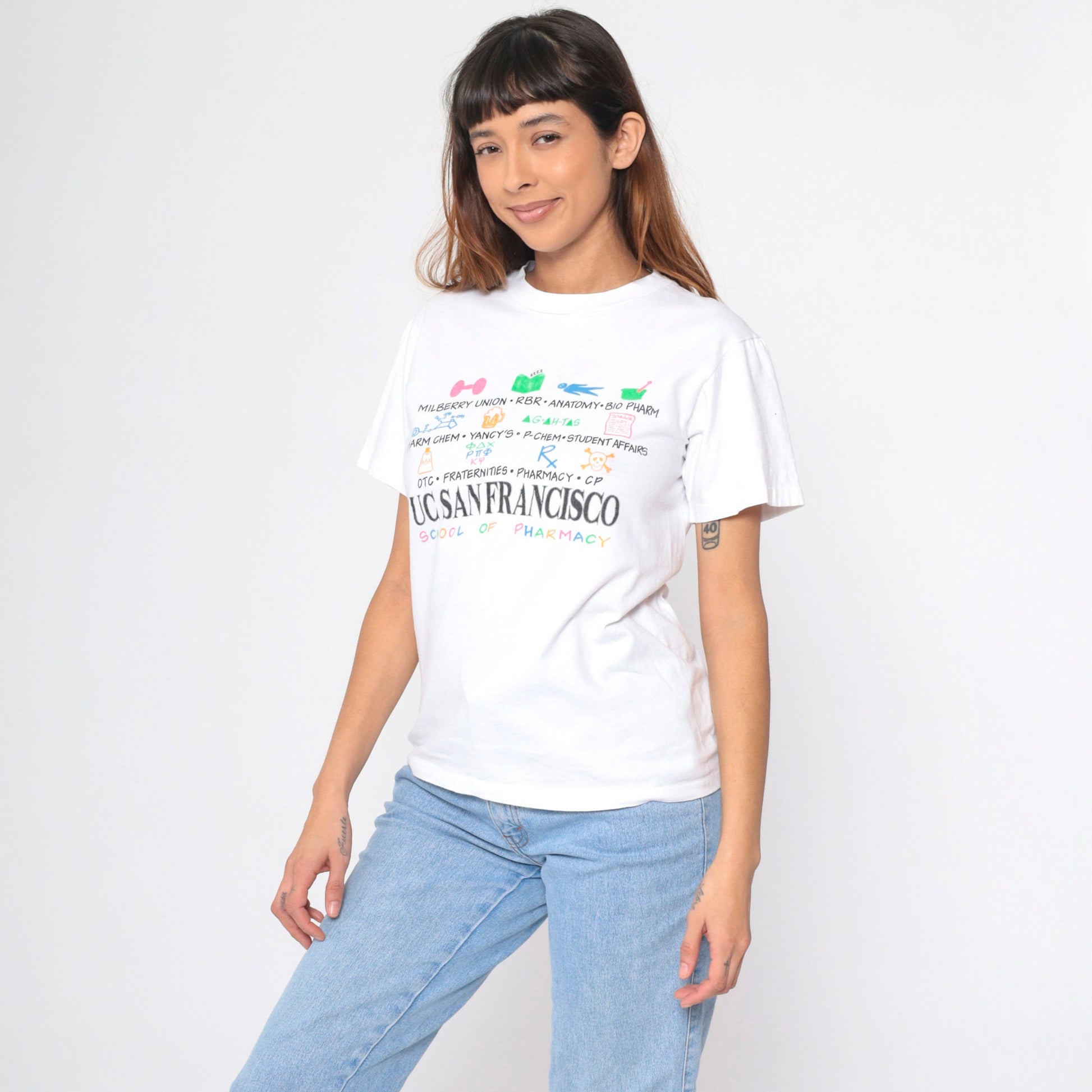 90s UC San Francisco School of Pharmacy Graphic T-Shirt Cotton Small