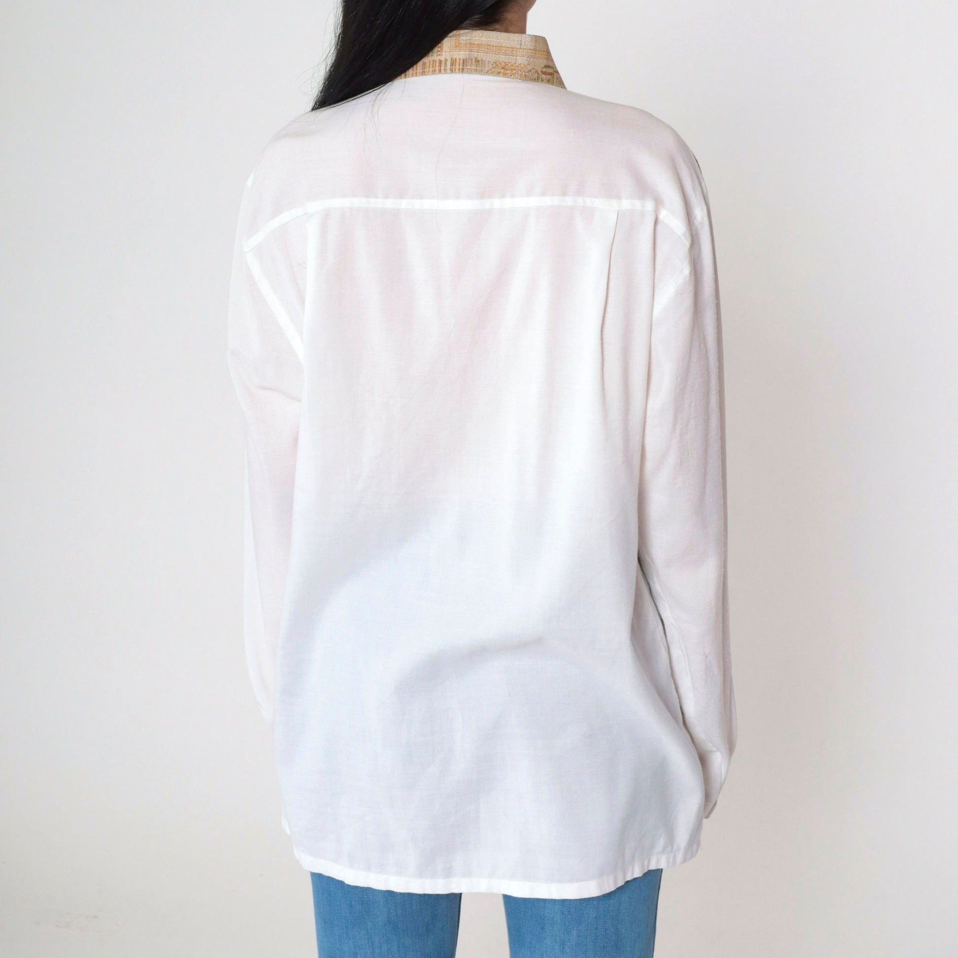90s White Embroidered Button-Up Shirt Geometric Yoke Long Sleeve Large L
