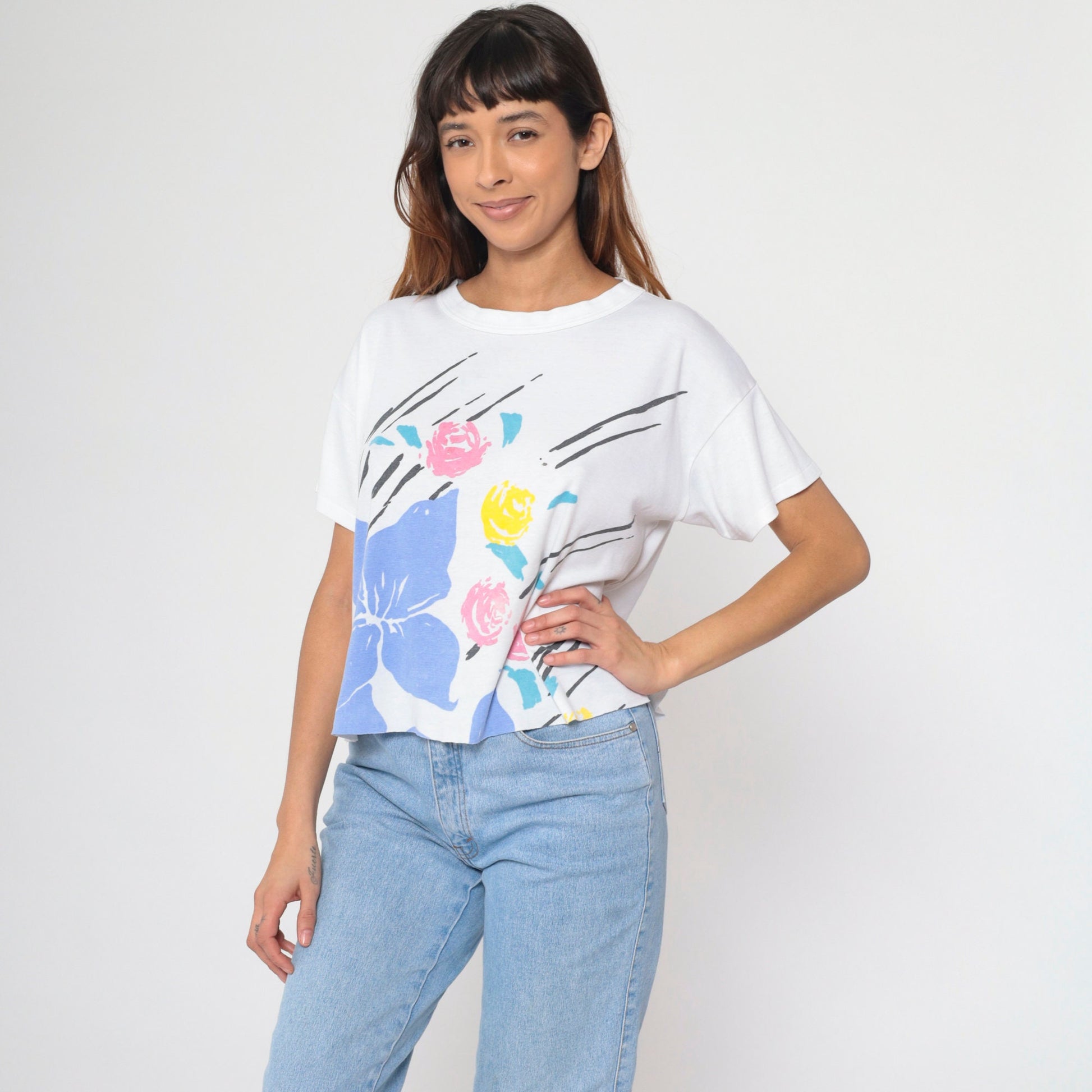90s Floral Graphic T-Shirt White Rose Print Cutoff Tee Large L