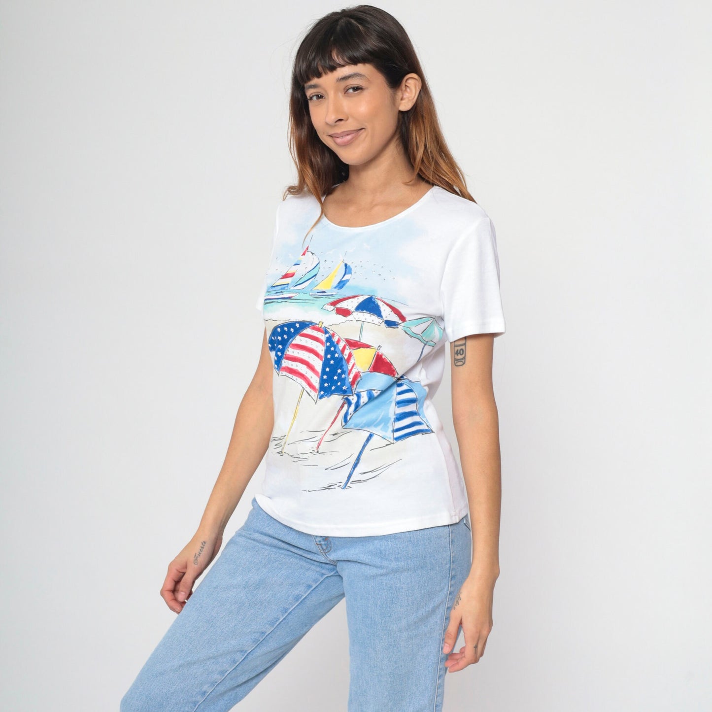 90s Studded Sailboat Beach Umbrella Graphic Tee White Medium