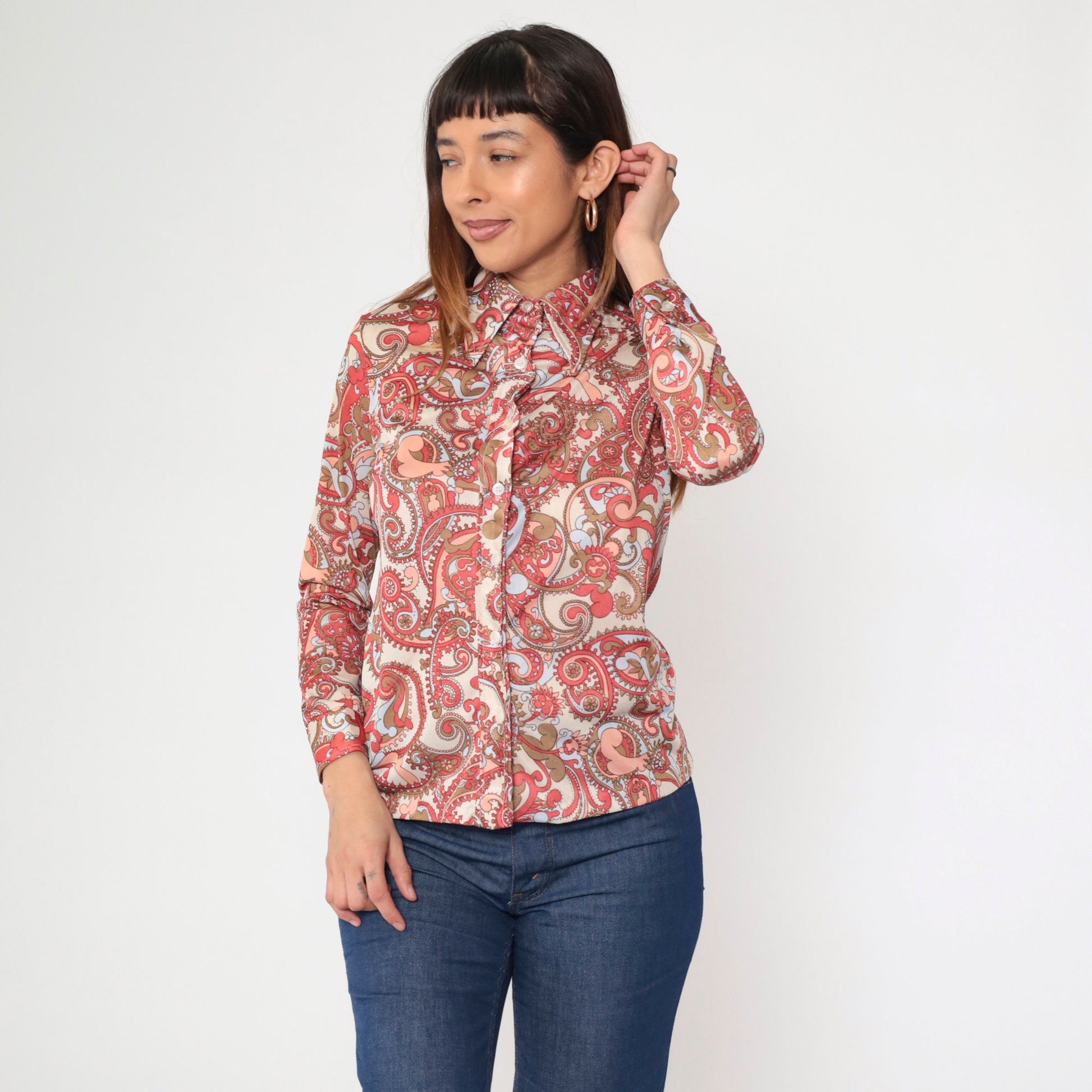 70s Paisley Dagger Collar Blouse Cream Coral Long Sleeve Button Up Small