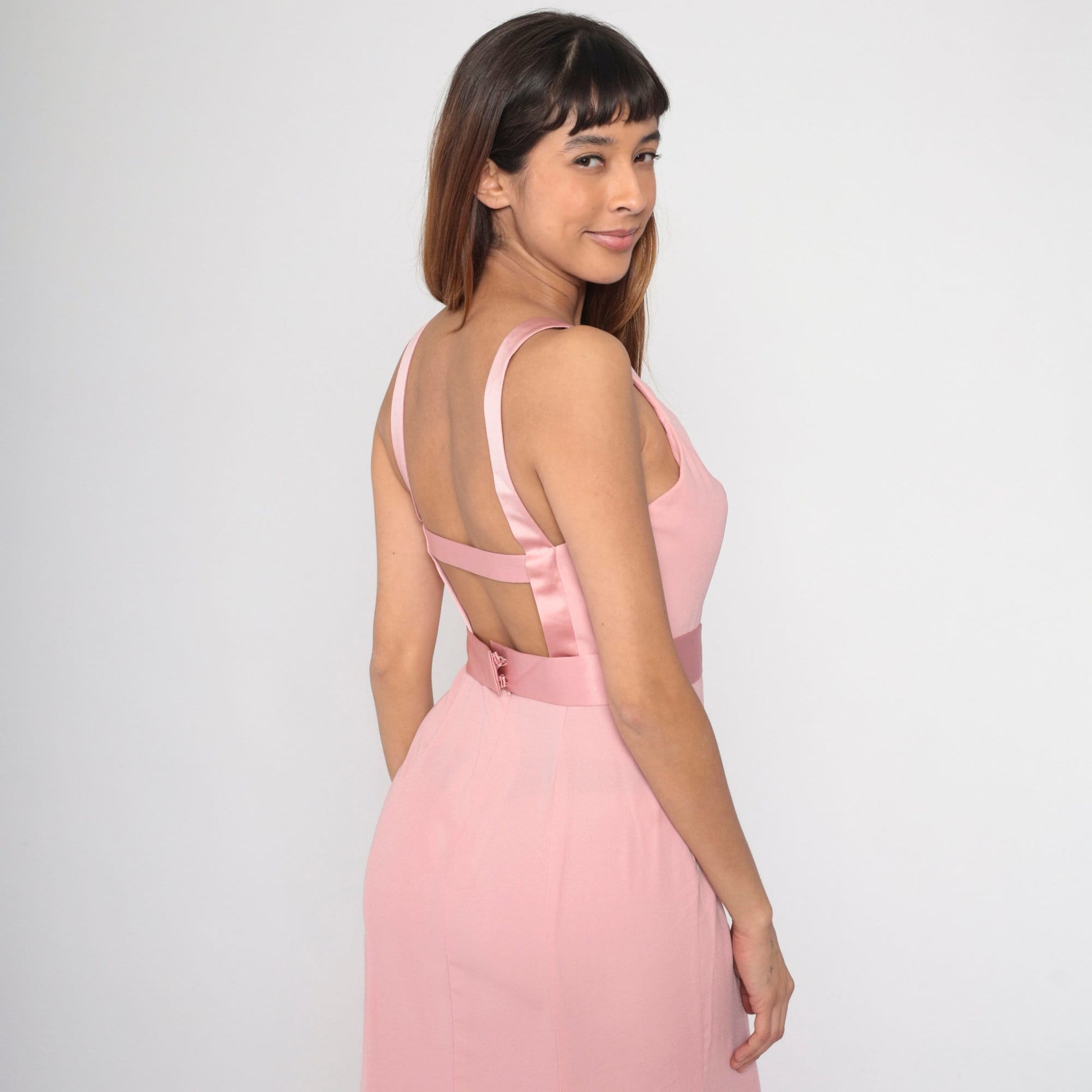 90s Vera Wang Baby Pink Maxi Dress Sleeveless V-Neck Open Back Small 6