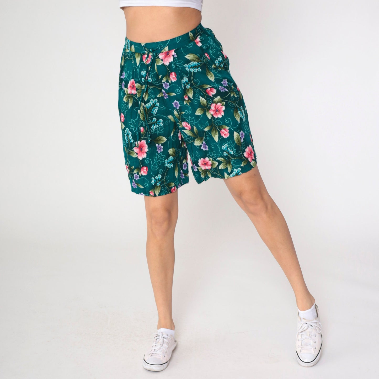 90s Jaclyn Smith Floral Shorts Teal Rayon High Waist Pleated Bermuda Medium