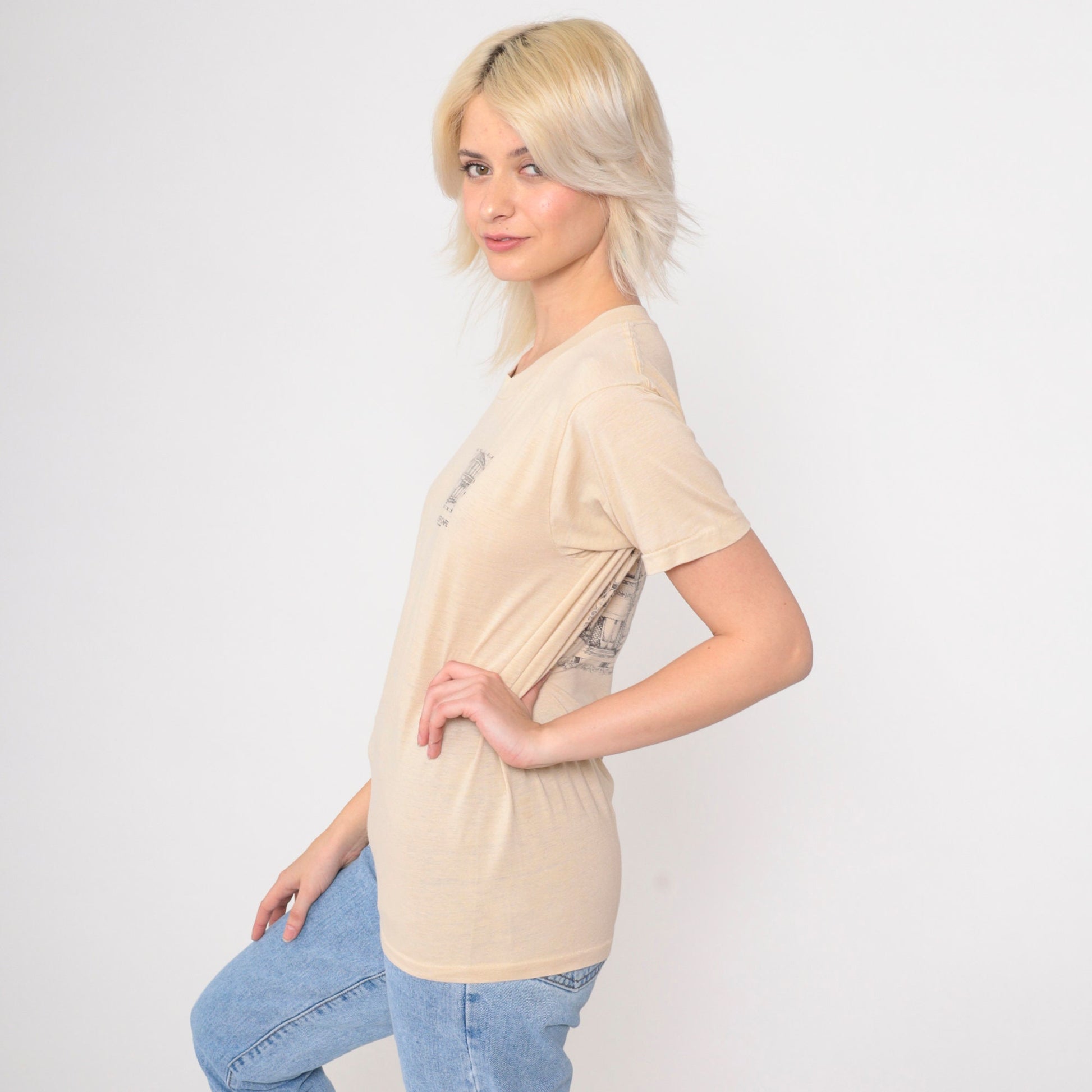 80s Courier Cafe Urbana Illinois Graphic T-Shirt Beige Single Stitch Extra Small