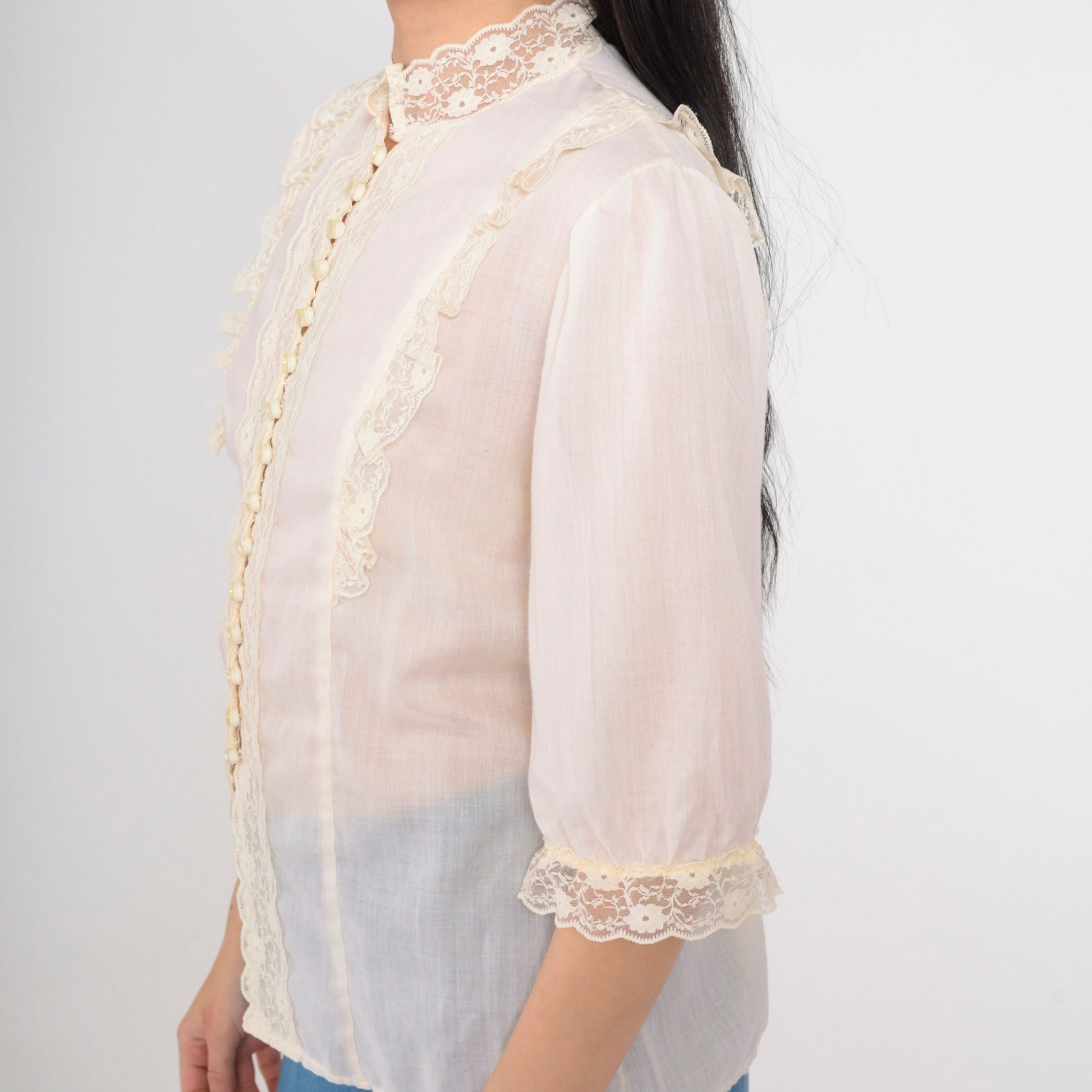 70s Sheer Ivory Lace Blouse Puff Sleeve Pearl Button Up Medium
