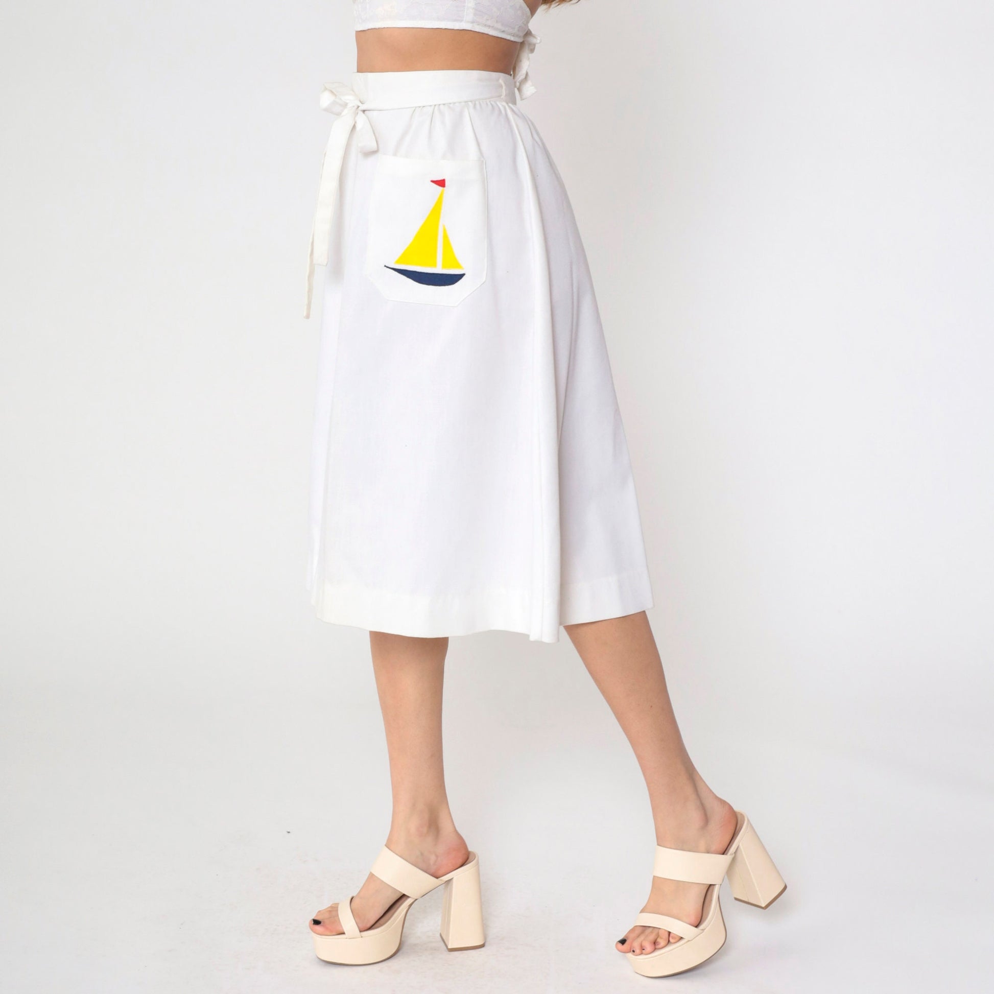 70s Nautical Wrap Skirt White Sailboat Pocket Midi High Waist Small