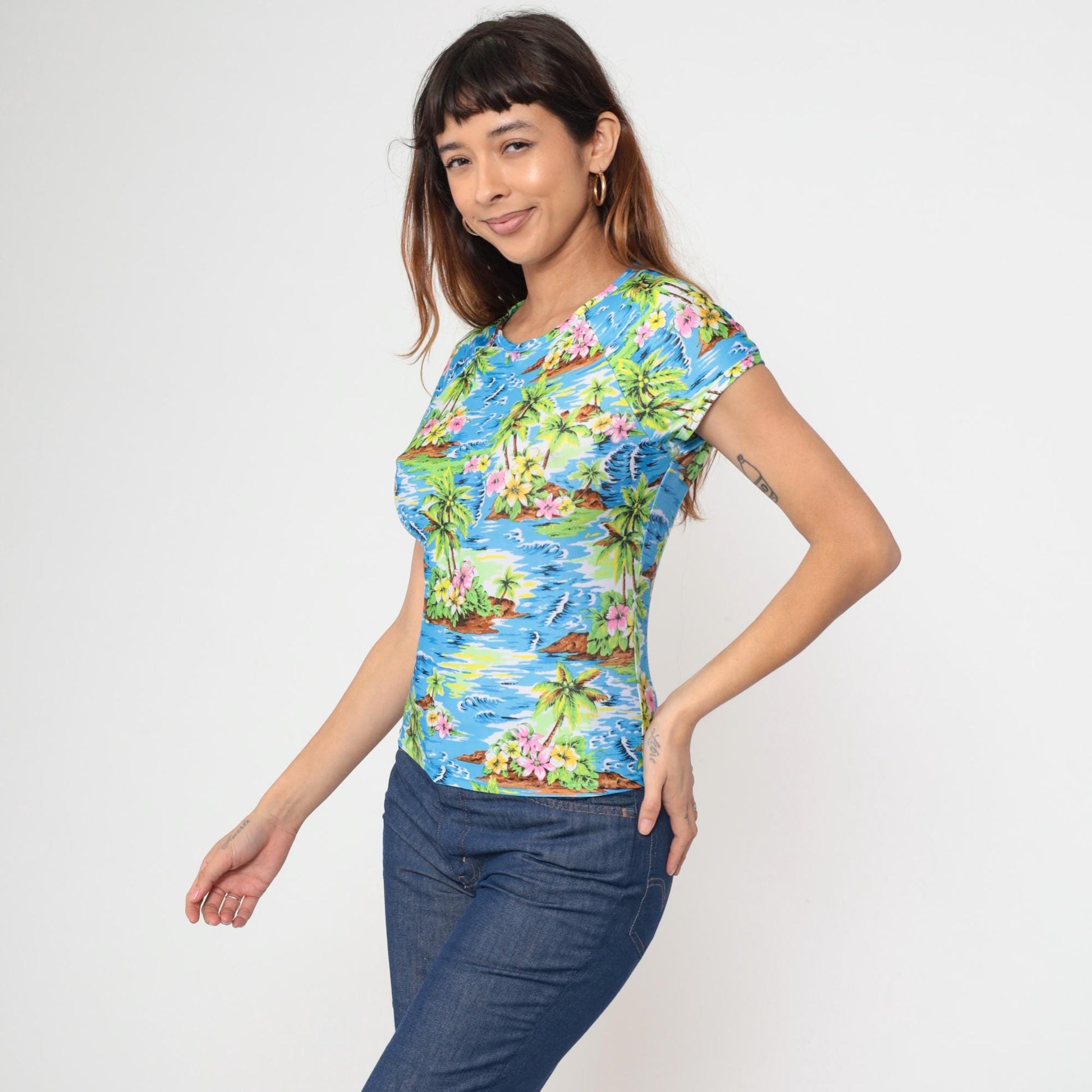 90s Hawaiian Tropical Floral Raglan Baby Tee Medium