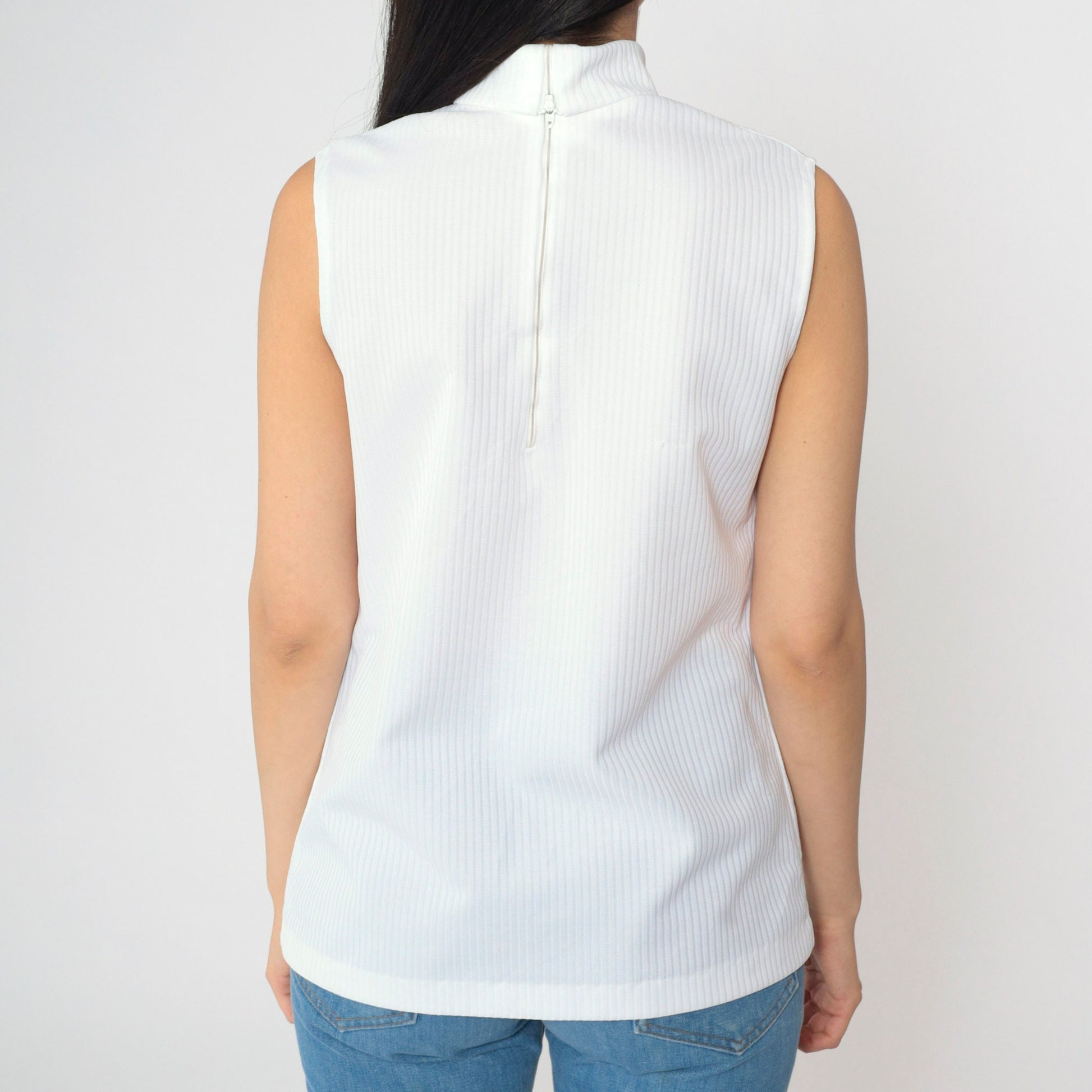 70s White Ribbed Polyester Sleeveless Turtleneck Tank Small