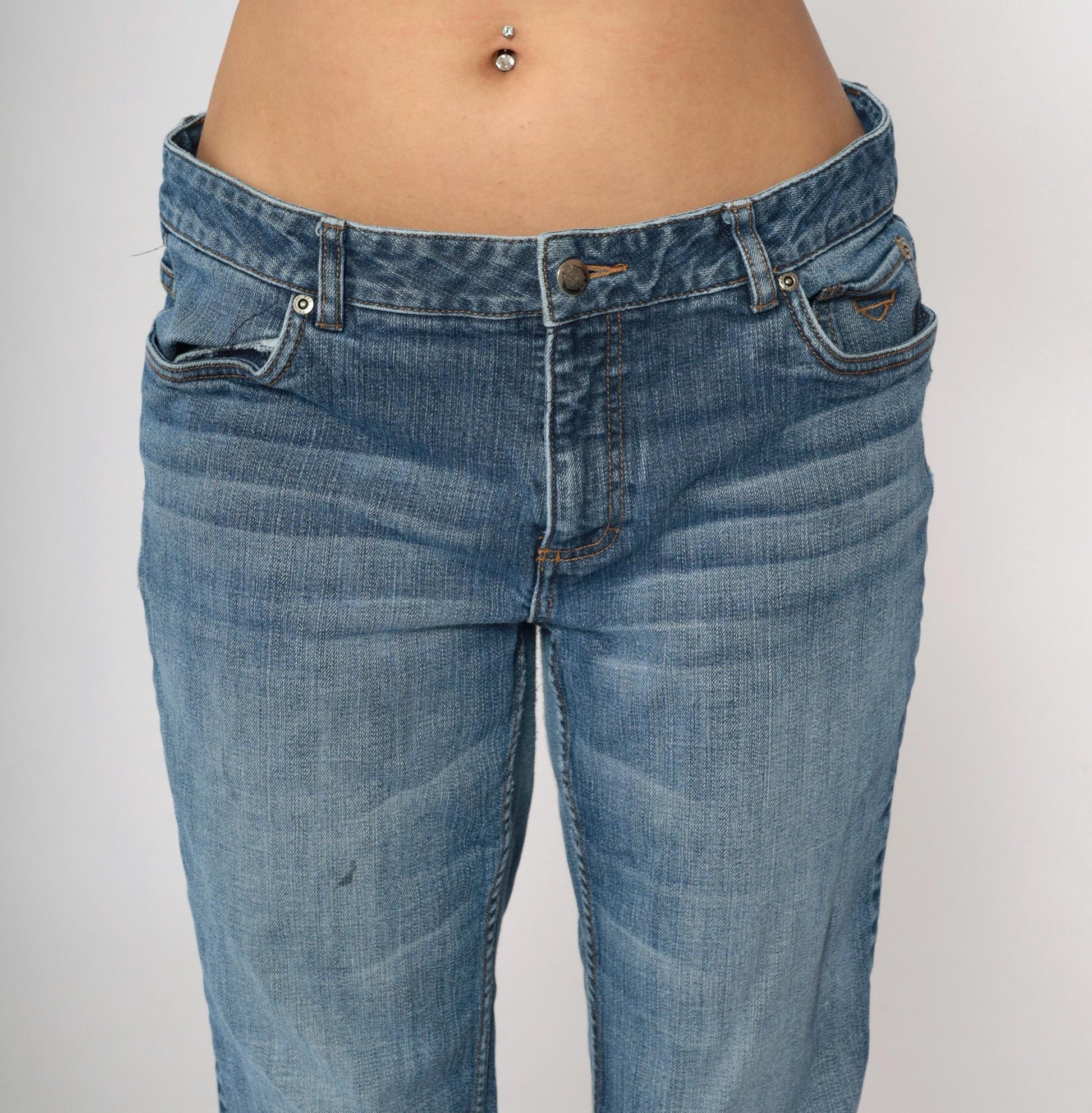 Harley Davidson Y2K Medium Wash Flared Jeans Mid Rise Bootcut Long 14