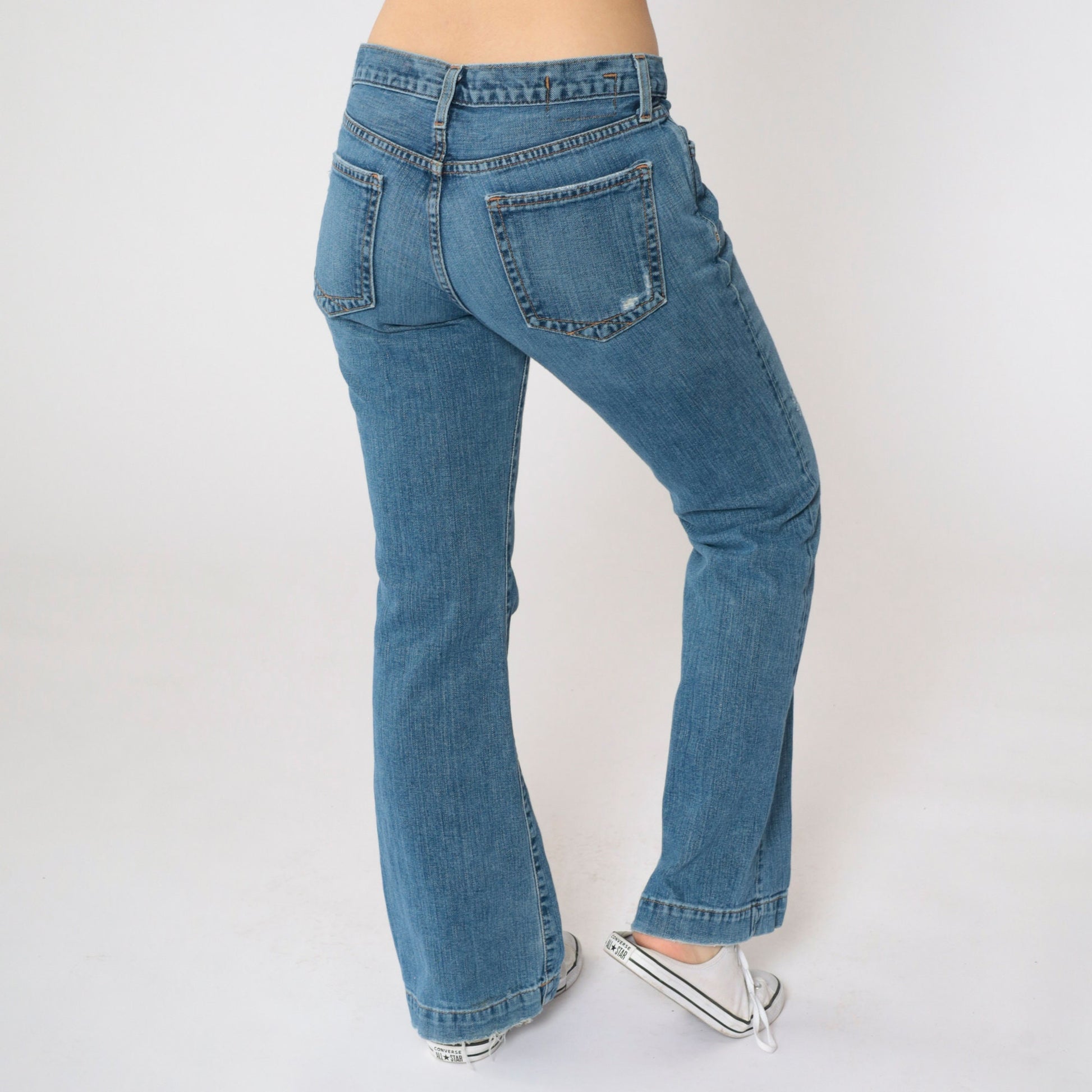 Gap Y2K Low Rise Flared Jeans Blue Distressed Denim Small 6