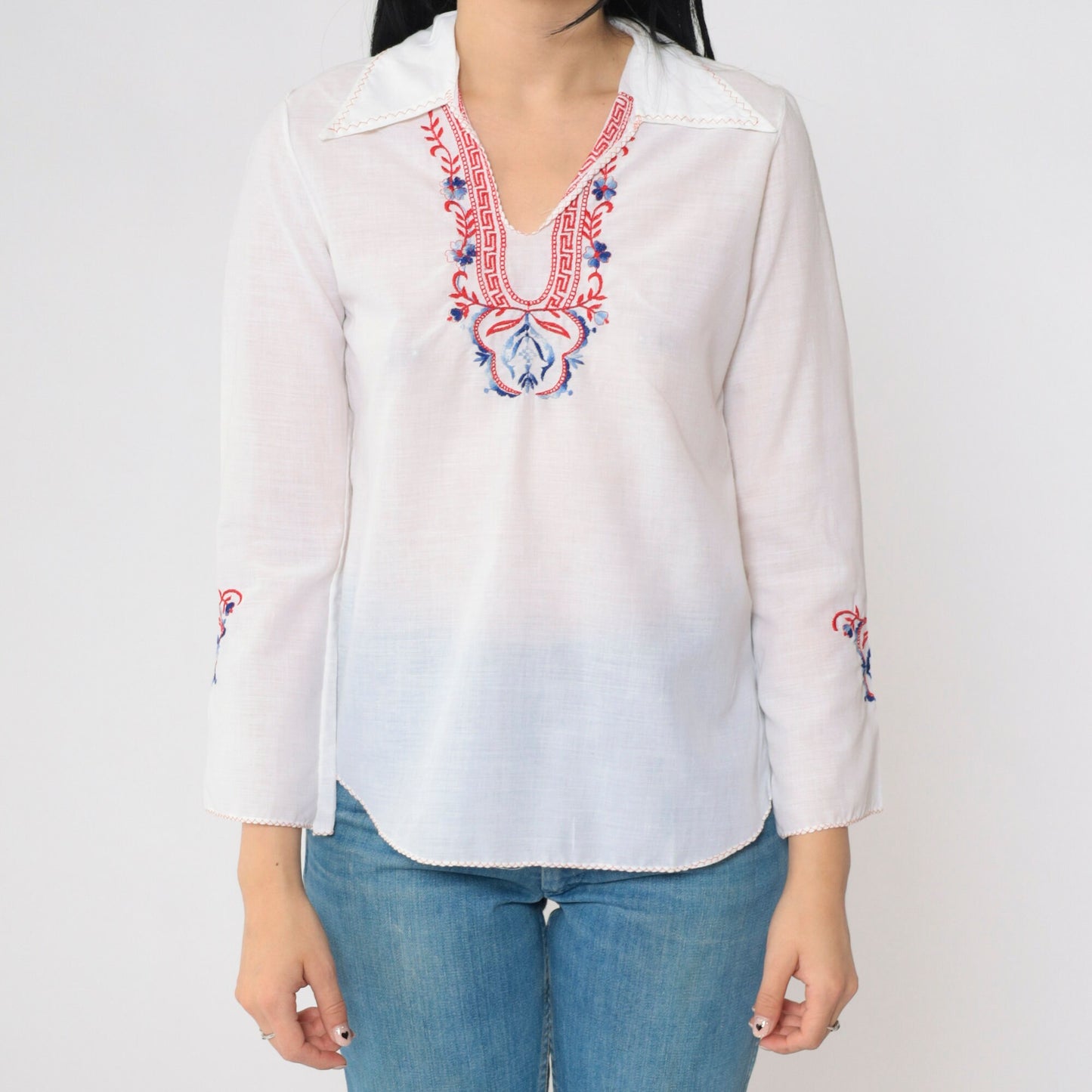 70s Floral Embroidered White Tunic Top V-Neck Long Sleeve Extra Small