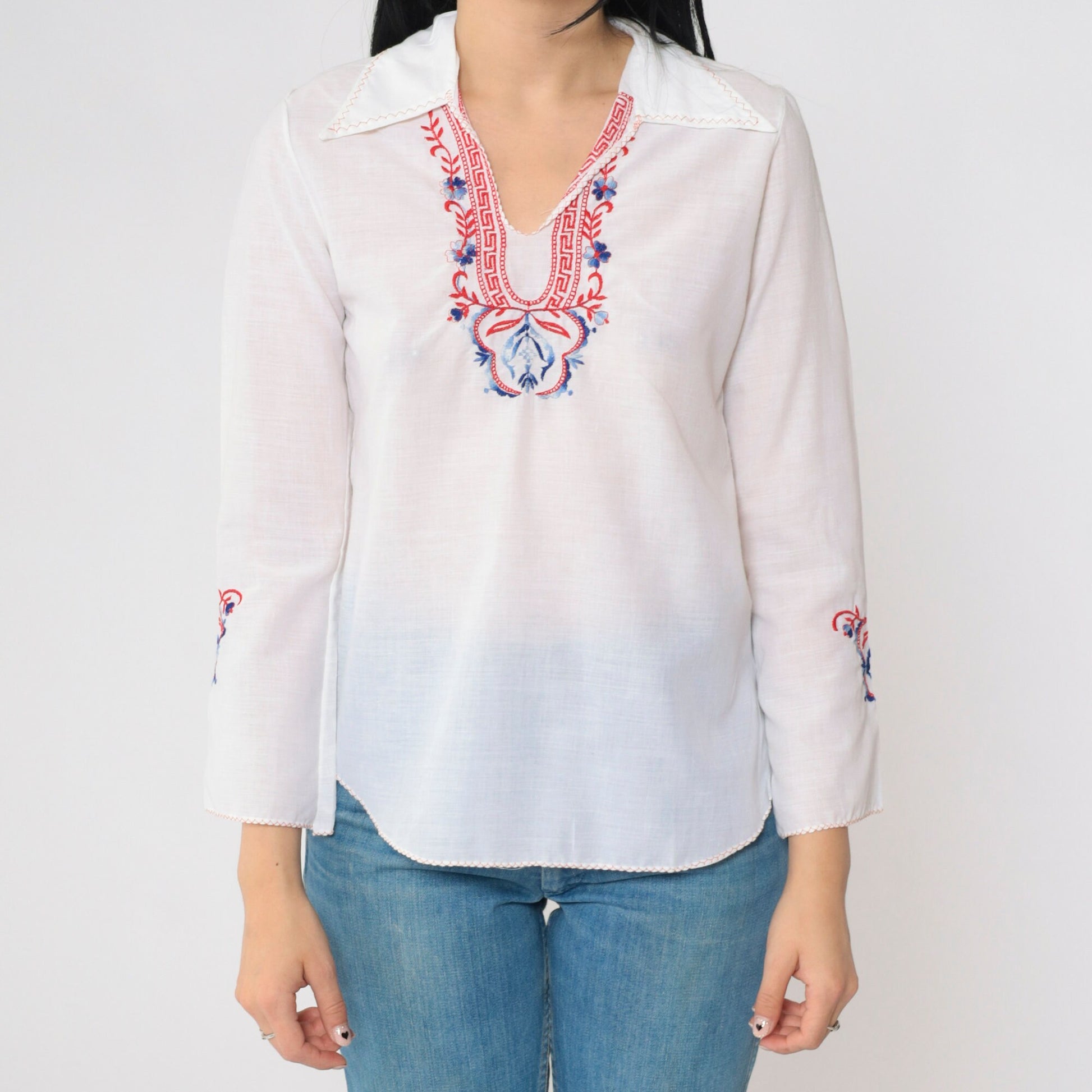 70s Floral Embroidered White Tunic Top V-Neck Long Sleeve Extra Small
