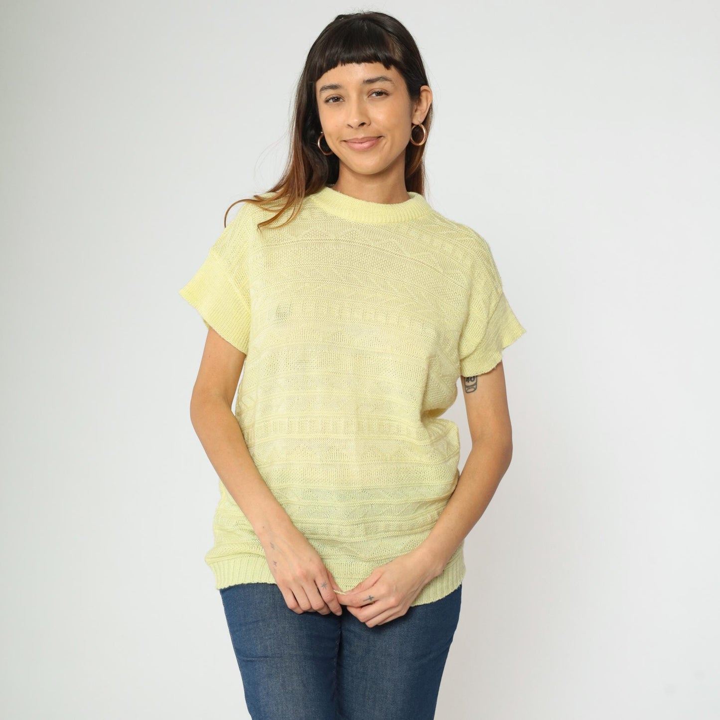 80s Light Yellow Textured Knit Short Sleeve Sweater Striped Zig Zag Medium