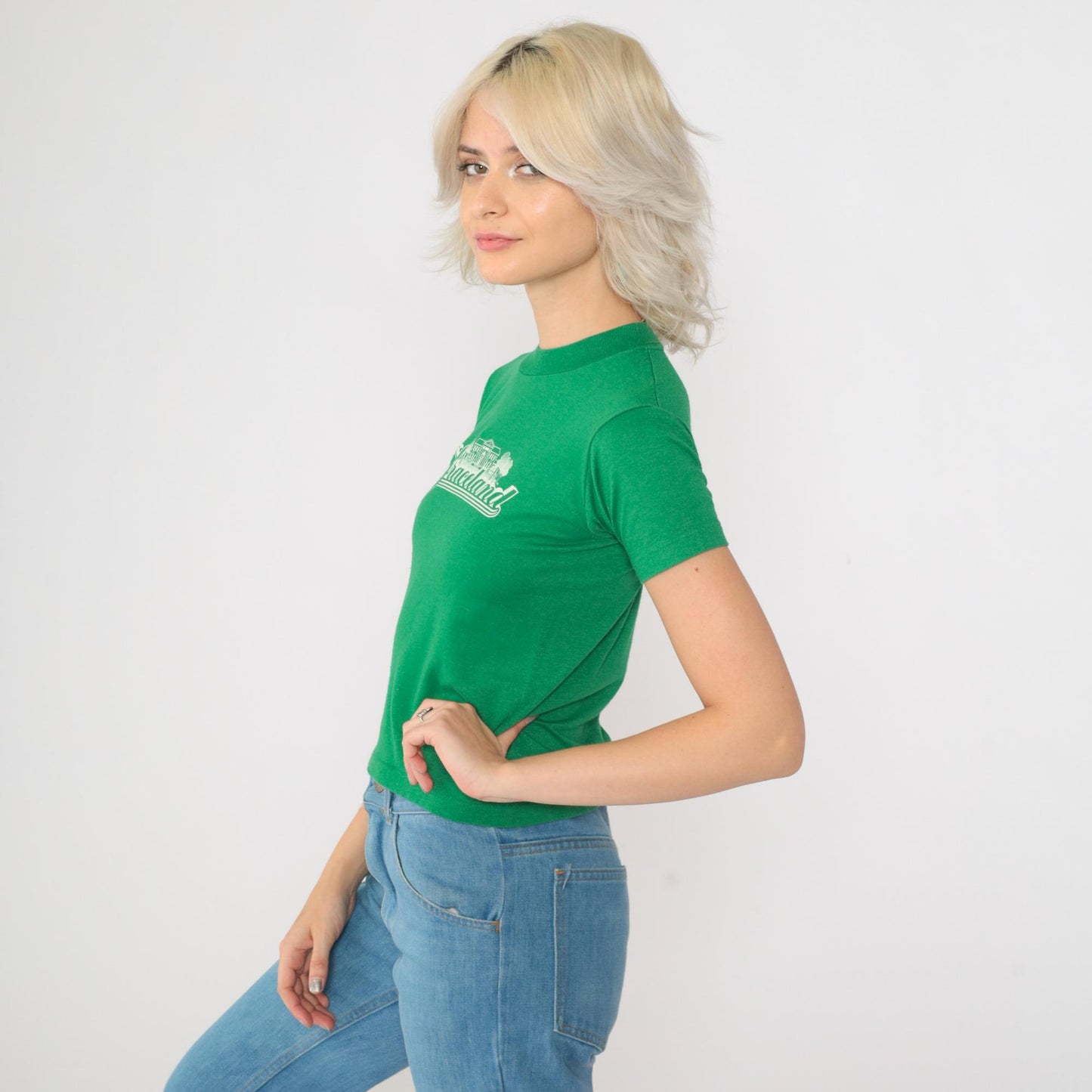 80s Graceland Memphis Tennessee Graphic T-Shirt Green Youth Medium