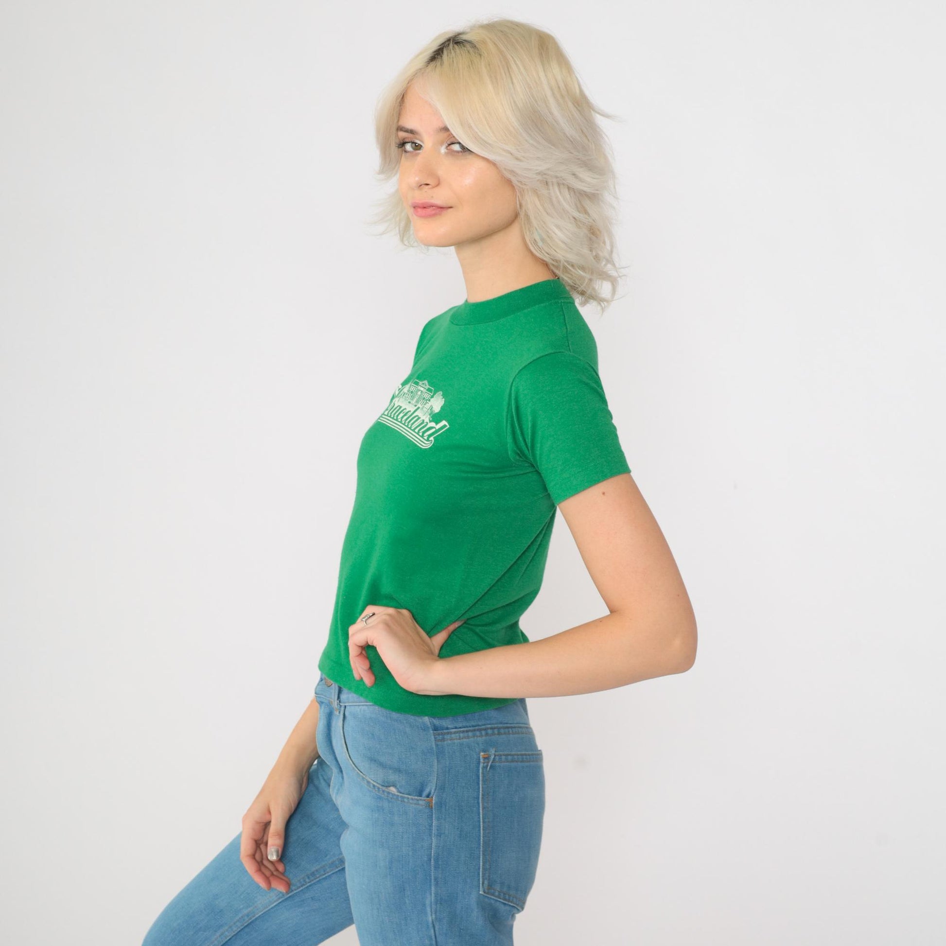 80s Graceland Memphis Tennessee Graphic T-Shirt Green Youth Medium