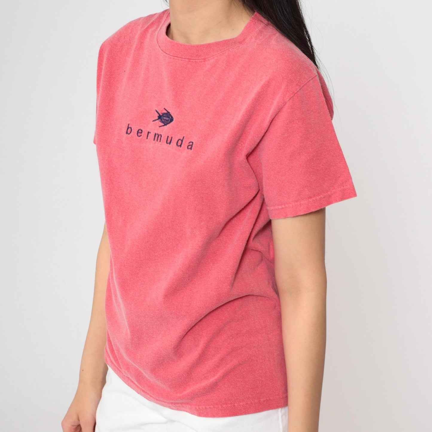 90s Bermuda Island Fish Embroidered T-Shirt Pink Cotton Small S