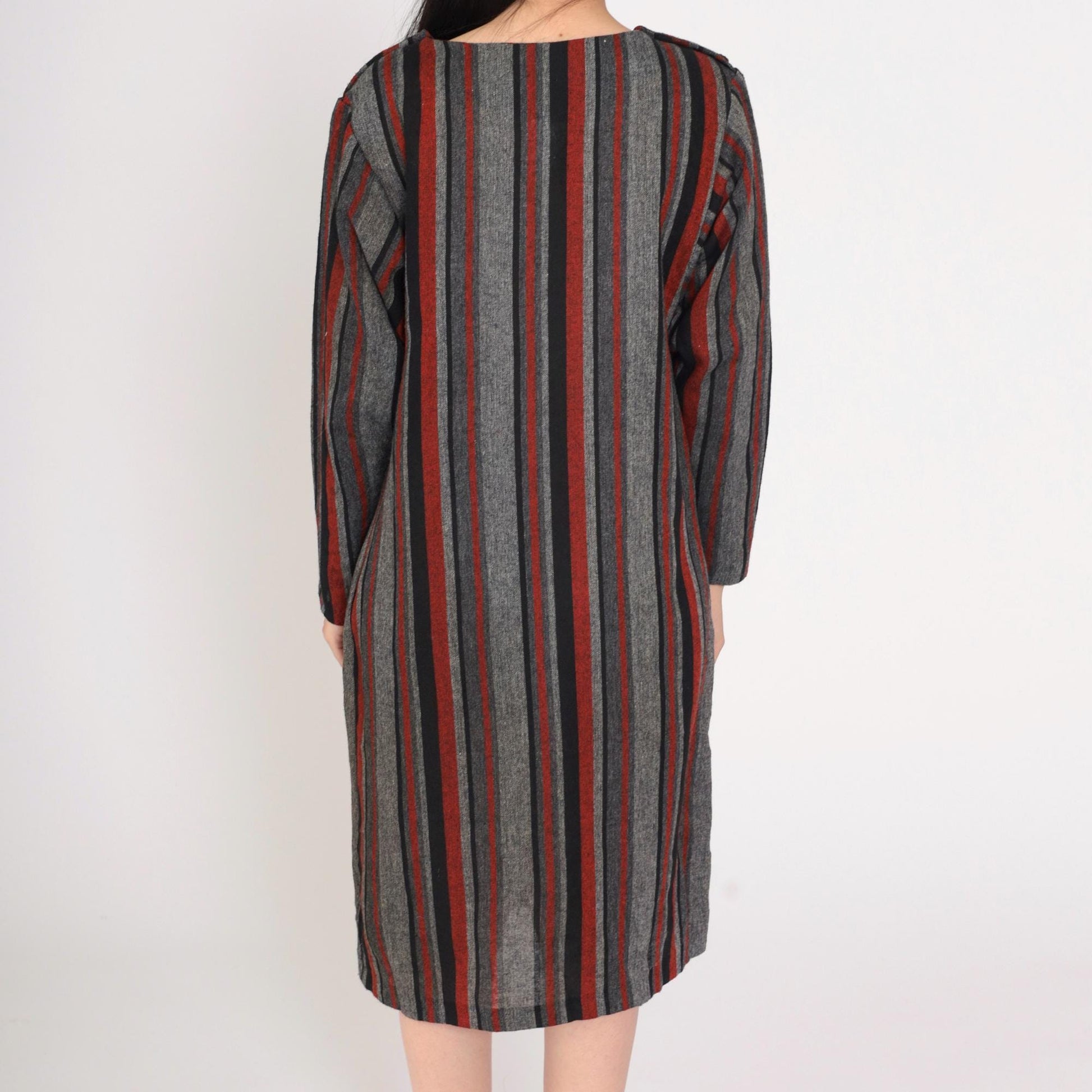 80s Grey Red Striped Midi Shift Dress Button Shoulders Long Sleeve Medium