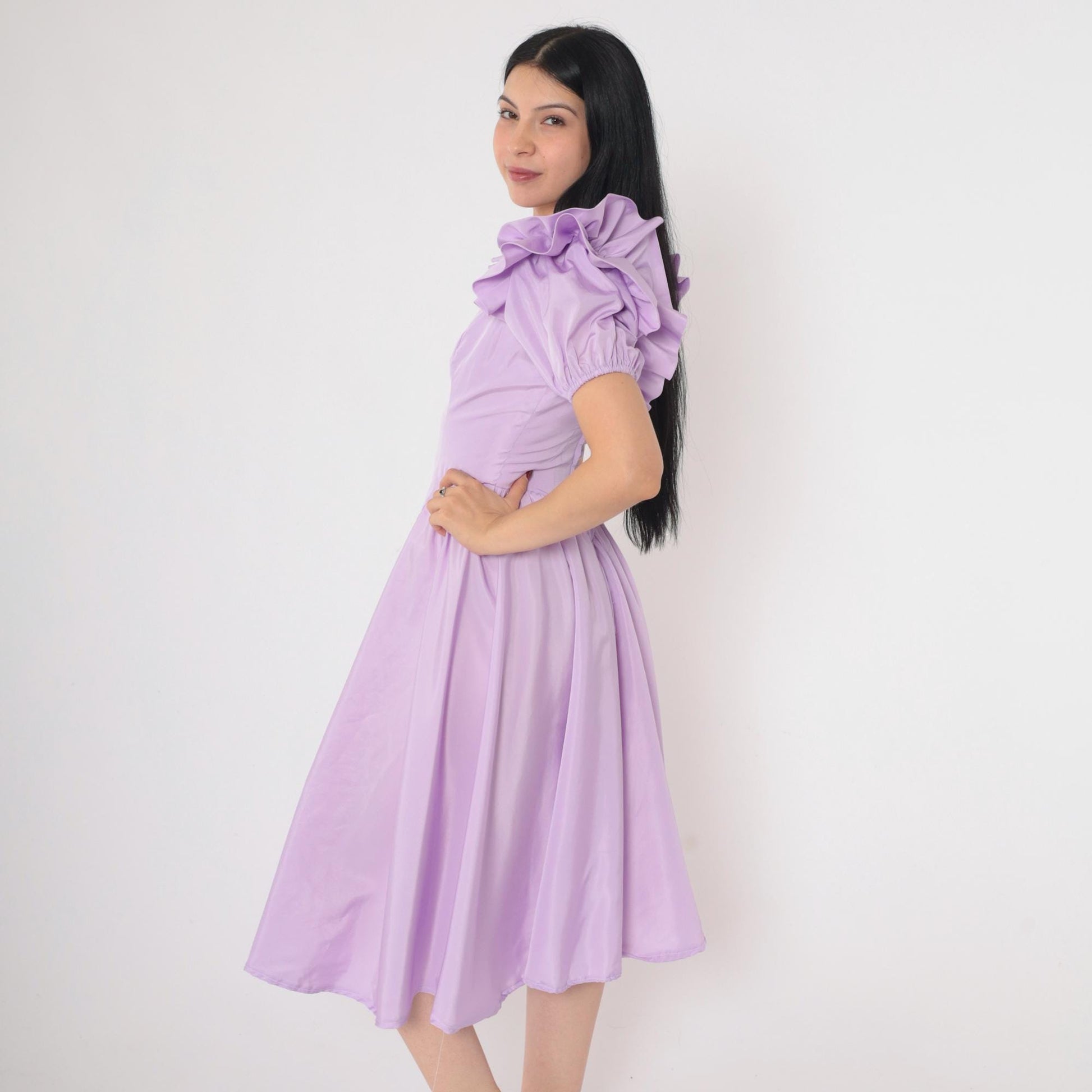 80s Lavender Puff Sleeve Ball Gown Sweetheart Neckline Basque Waist Small