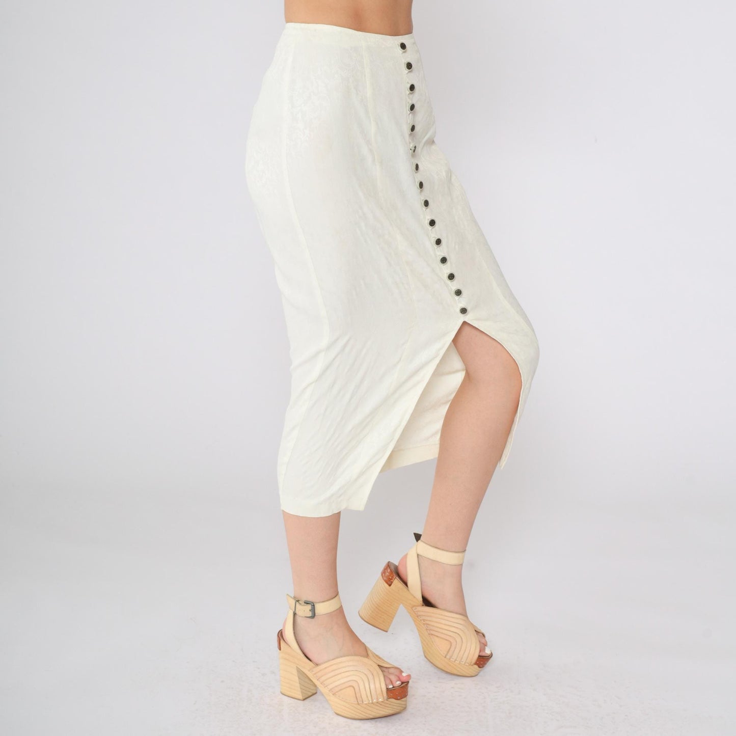90s La Belle Cream Floral Button-Up Midi Skirt Embossed Small